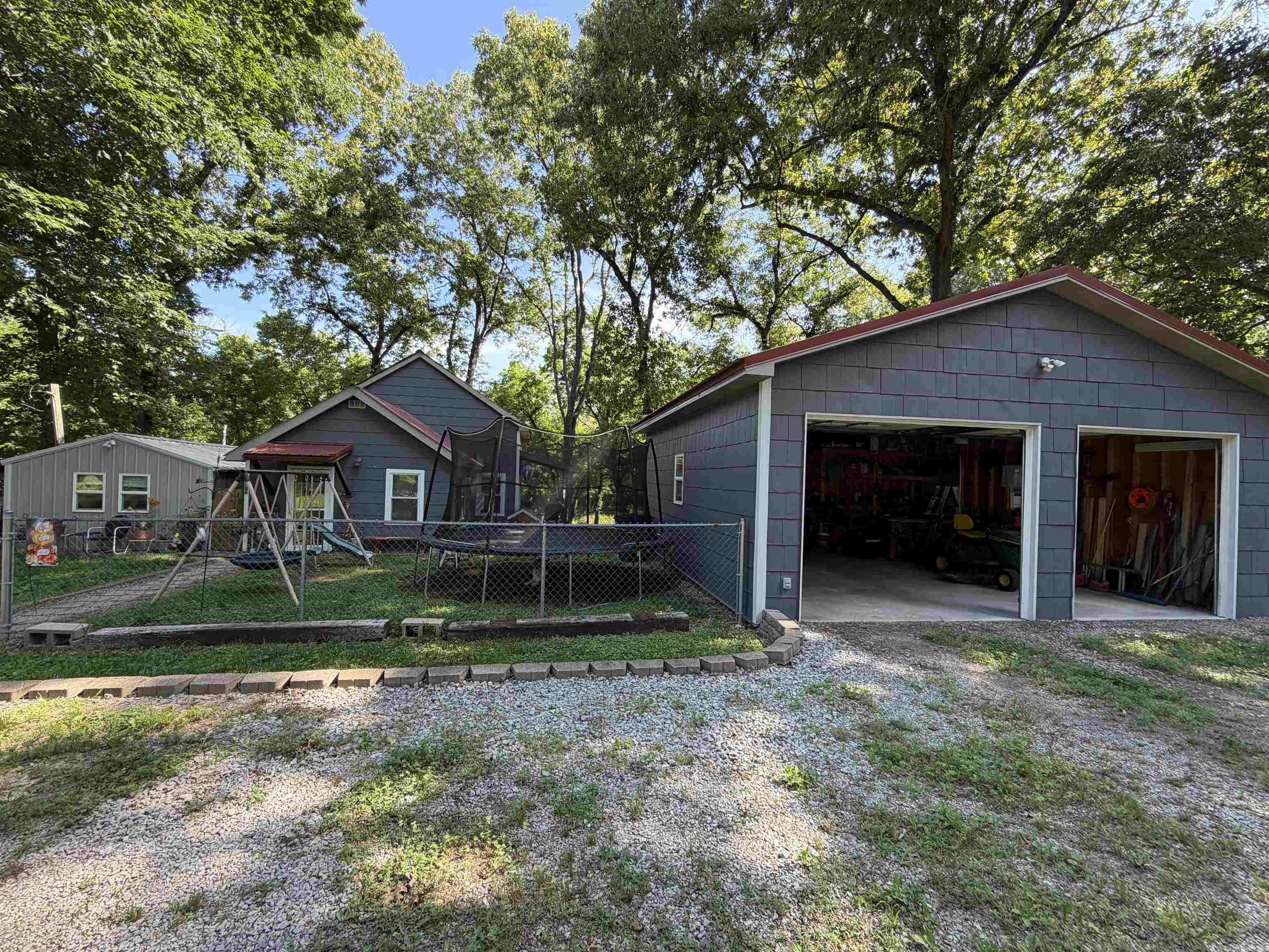 277 N 6th Street  Flippin, AR