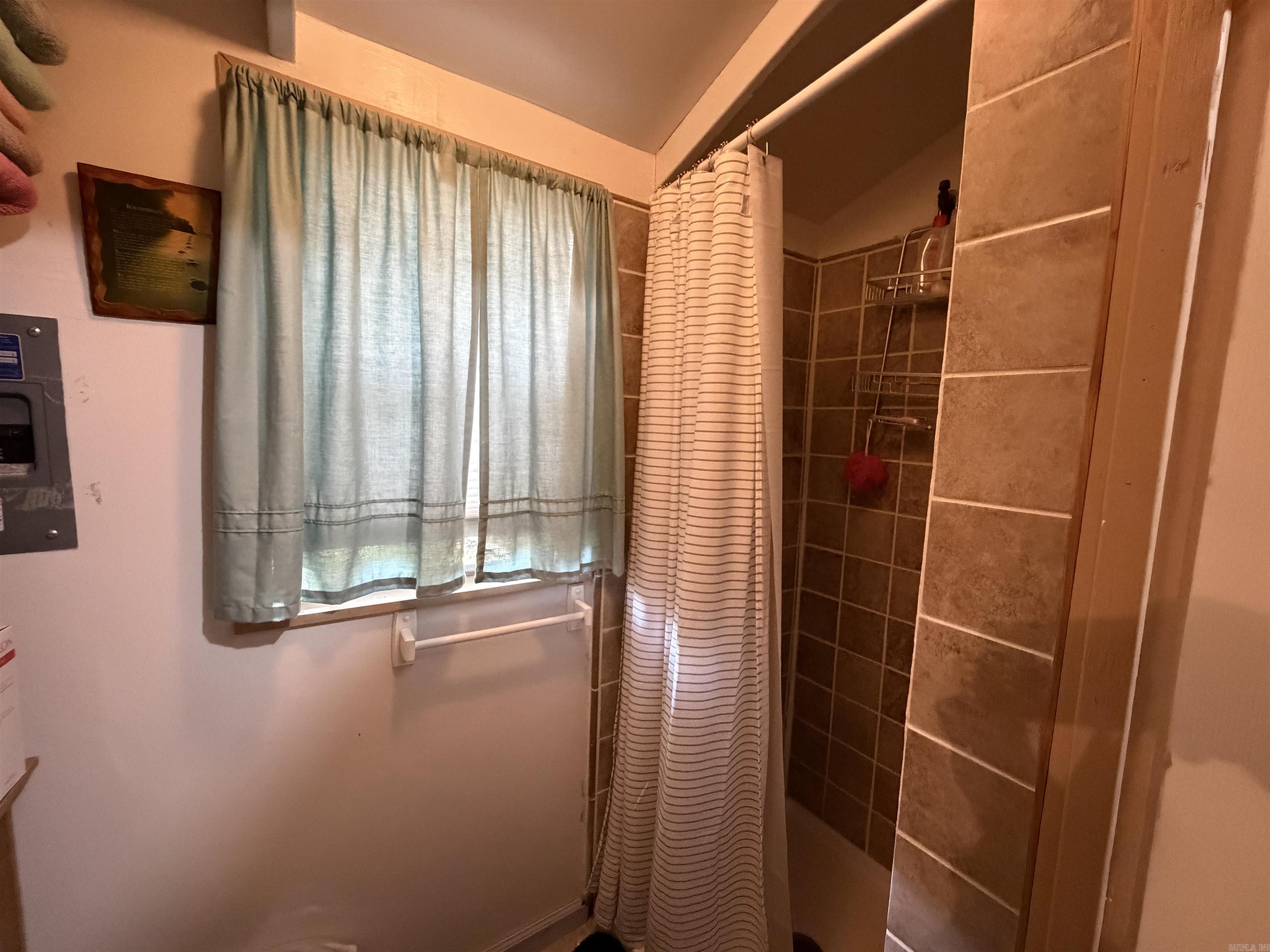 277 N 6th Street  Flippin, AR