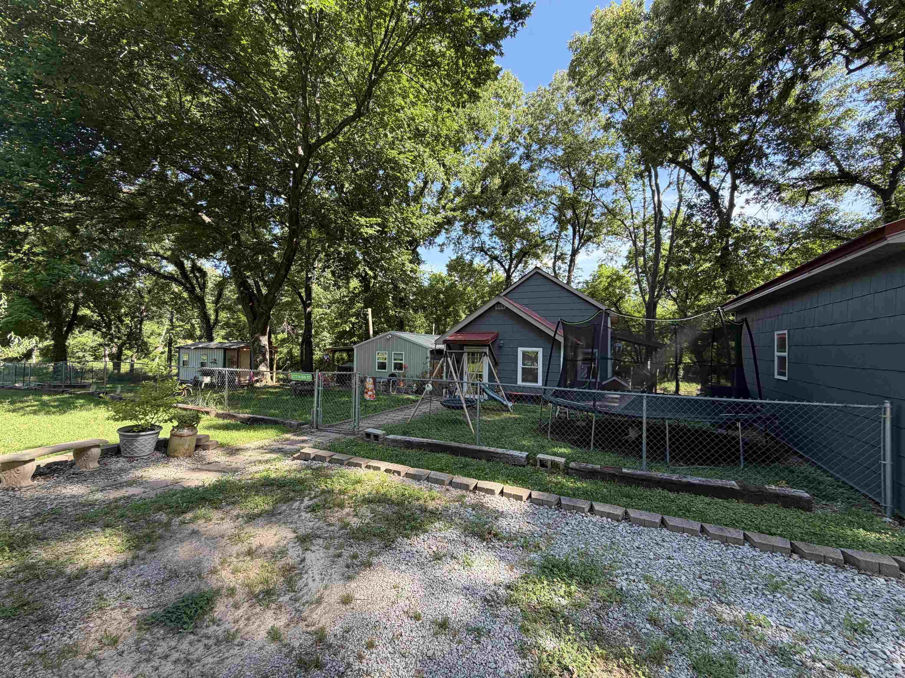 277 N 6th Street  Flippin, AR