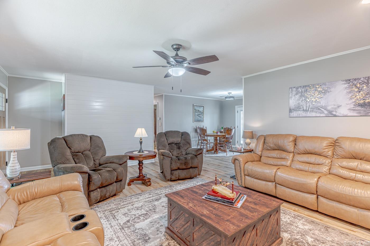 7731 Batesville Blvd  Pleasant Plains, AR