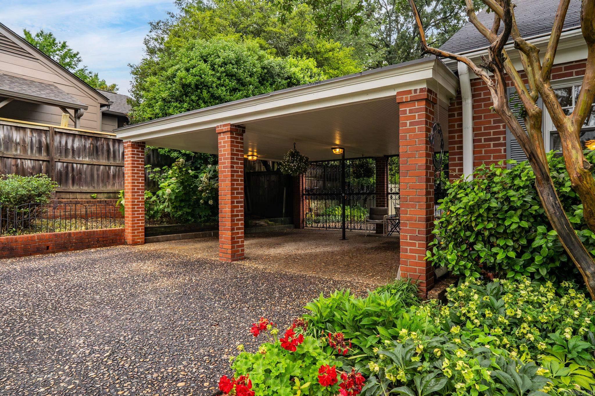 41 Pine Manor  Little Rock, AR