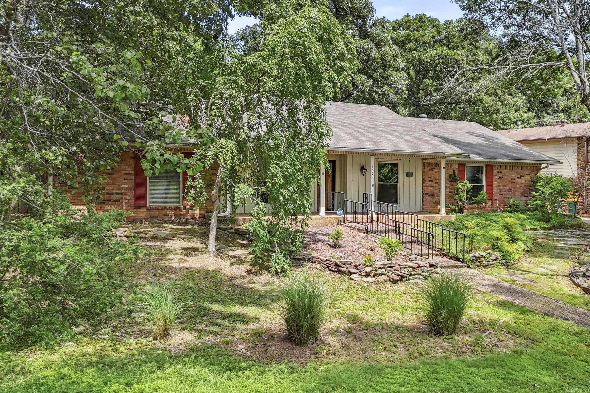 8300 Alvin  Little Rock, AR