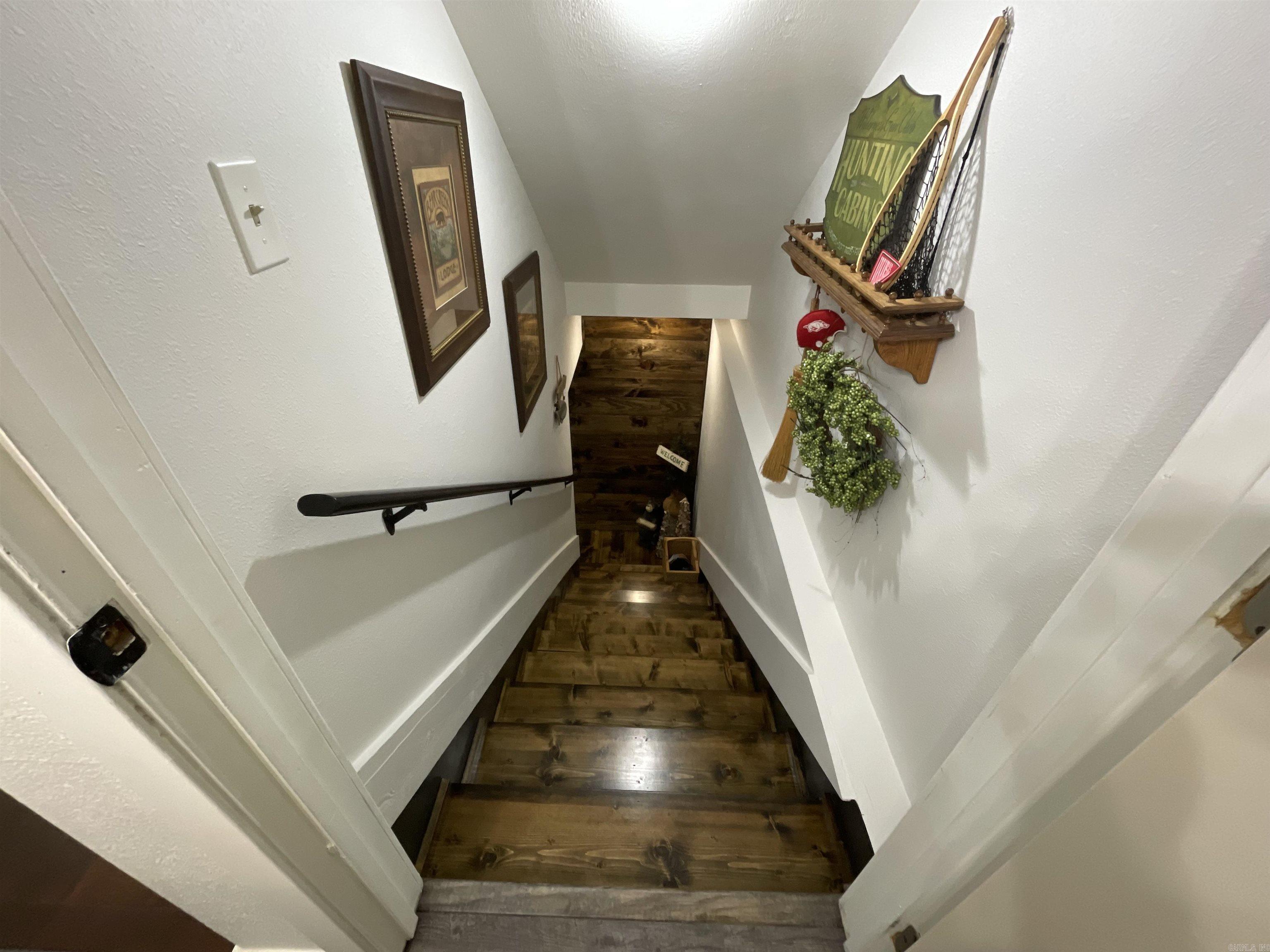 244 Highland Drive  Mountain View, AR