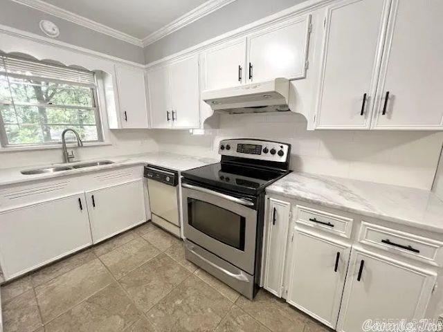 7301 W Markham  Little Rock, AR
