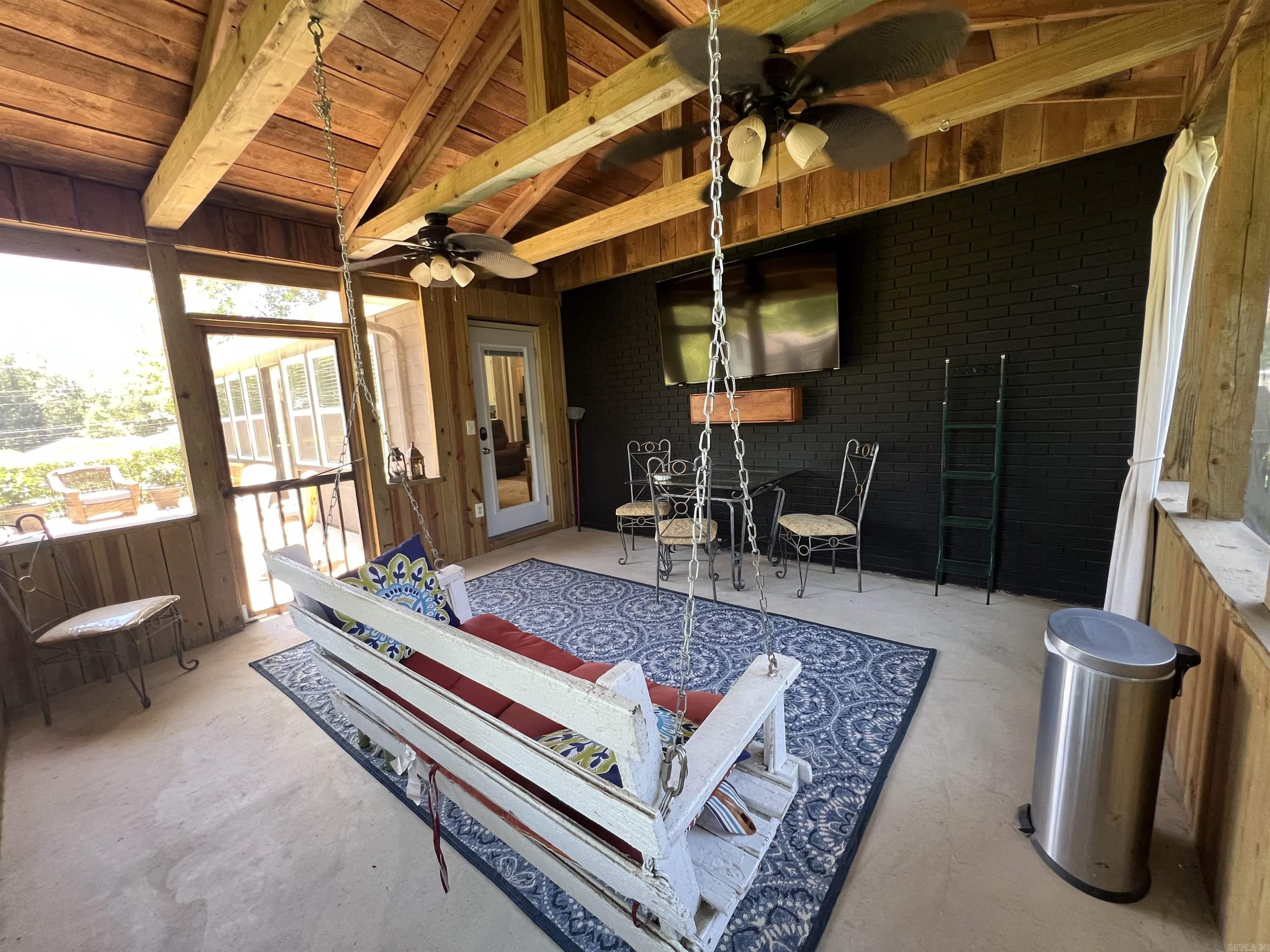 876 S 16  Piggott, AR