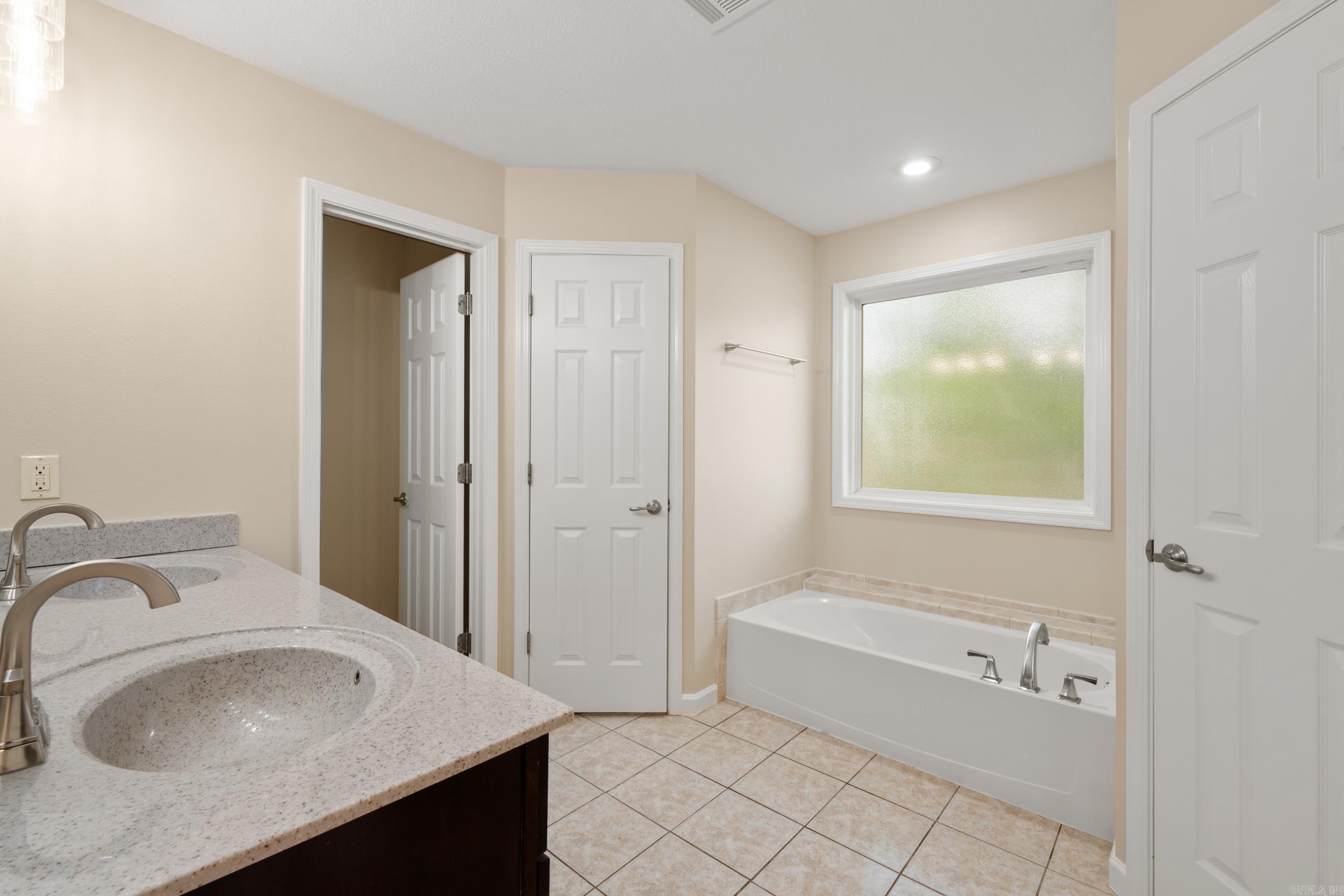 2107 Sweetgum  Jonesboro, AR