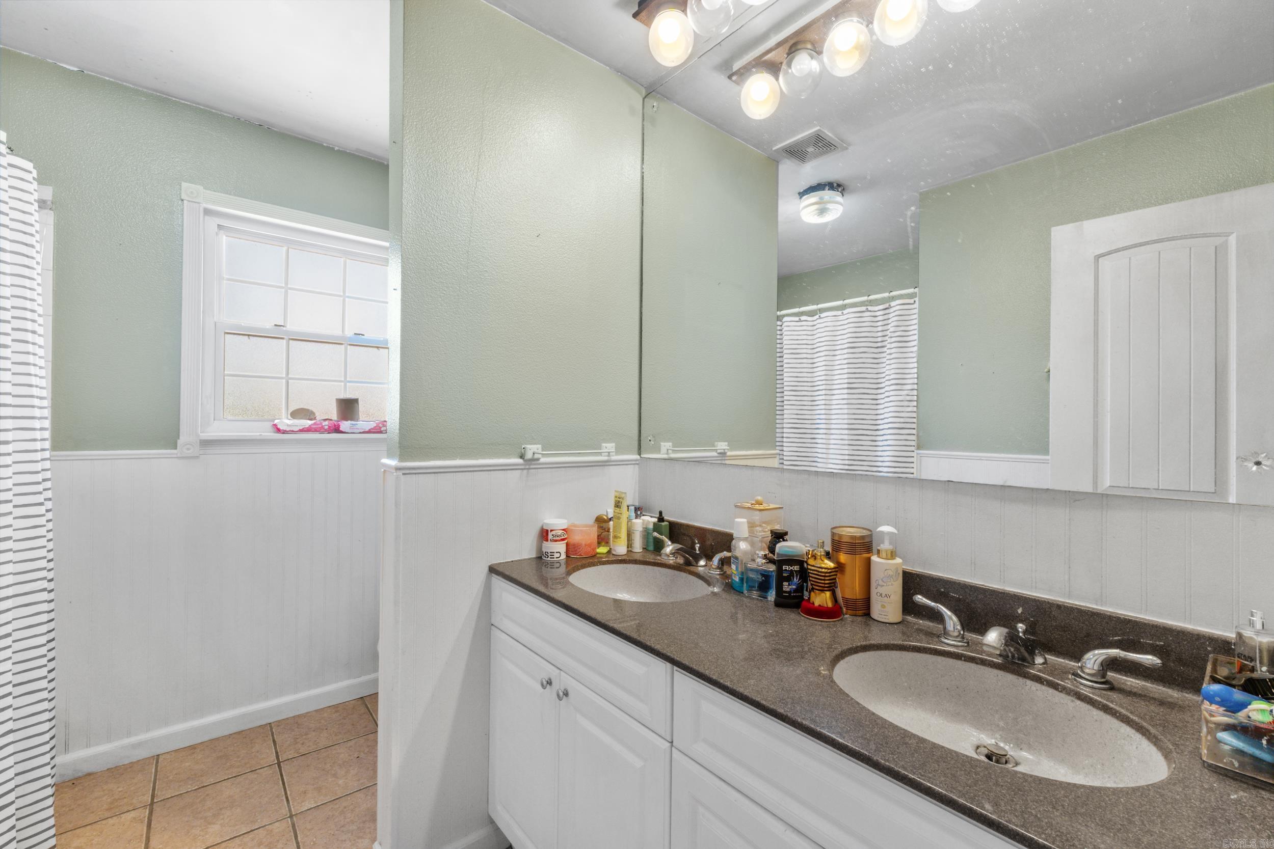 408 E Sanford Street  Gassville, AR