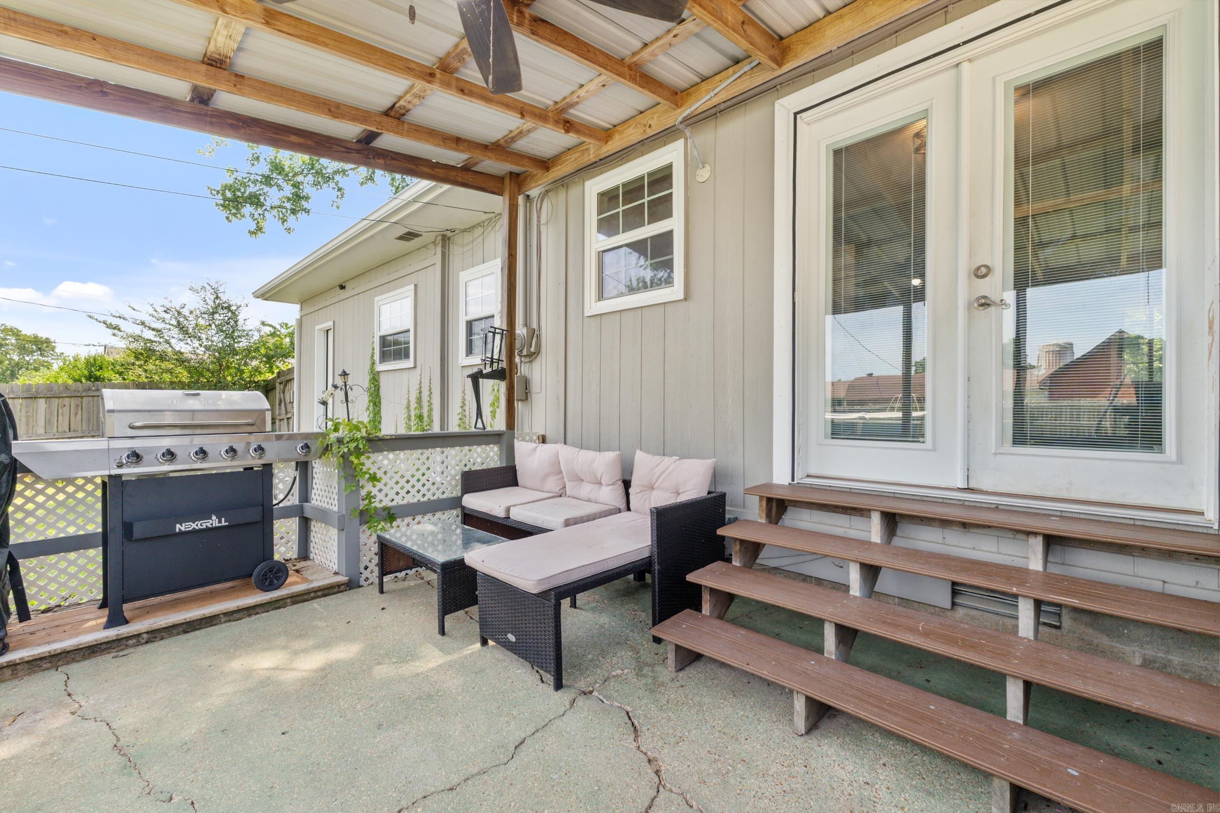 408 E Sanford Street  Gassville, AR