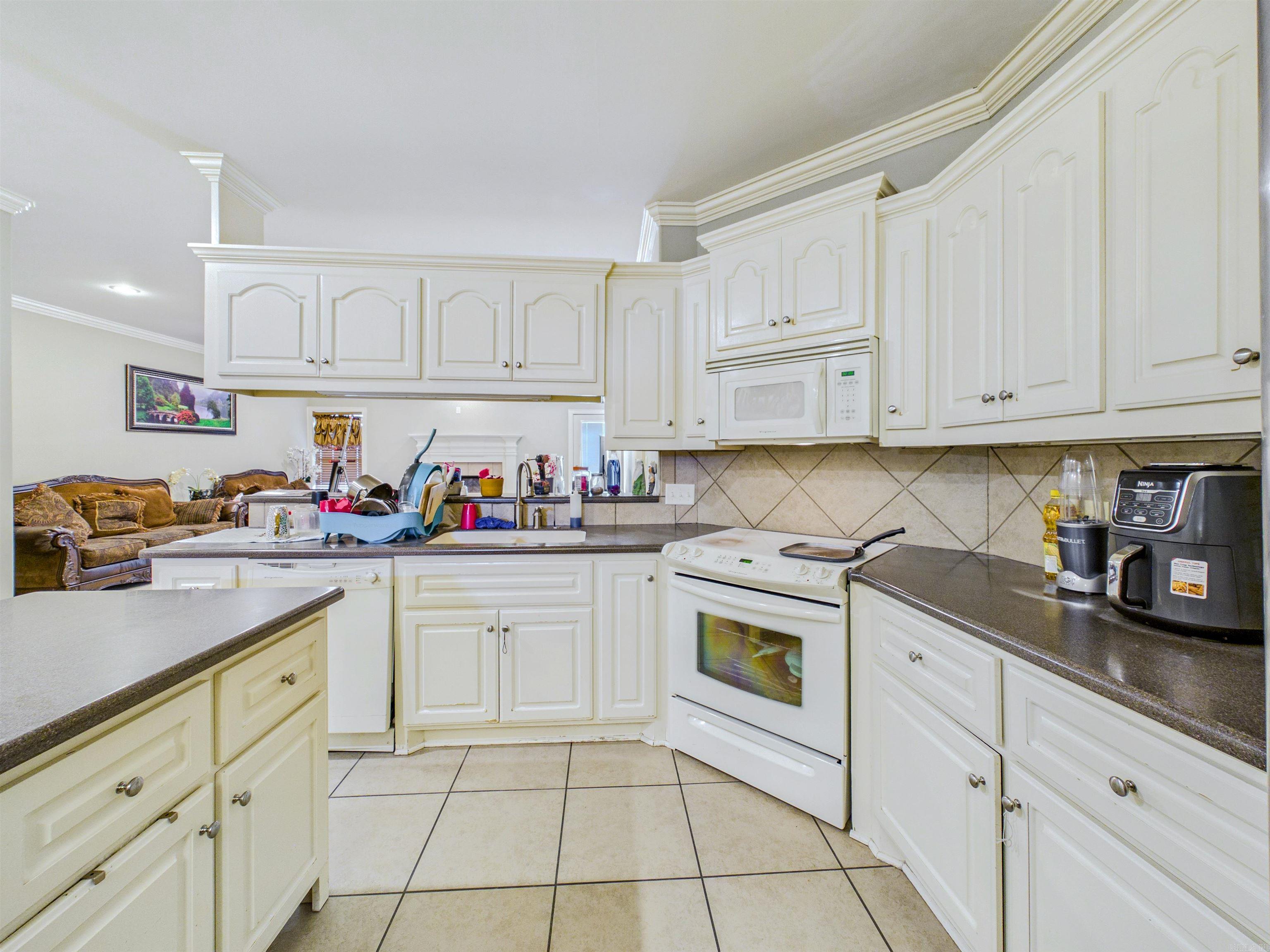 5 Village  Maumelle, AR