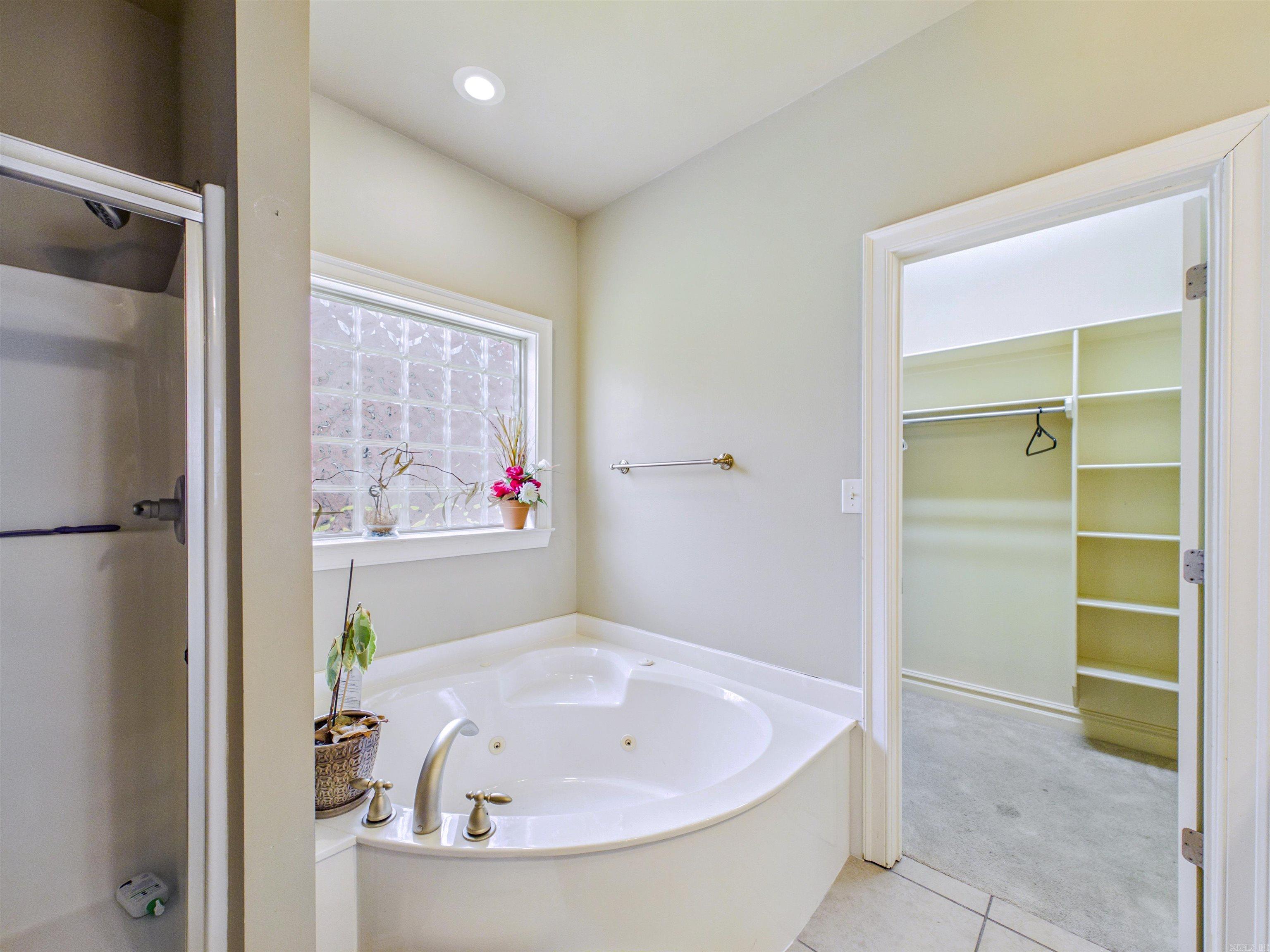 5 Village  Maumelle, AR