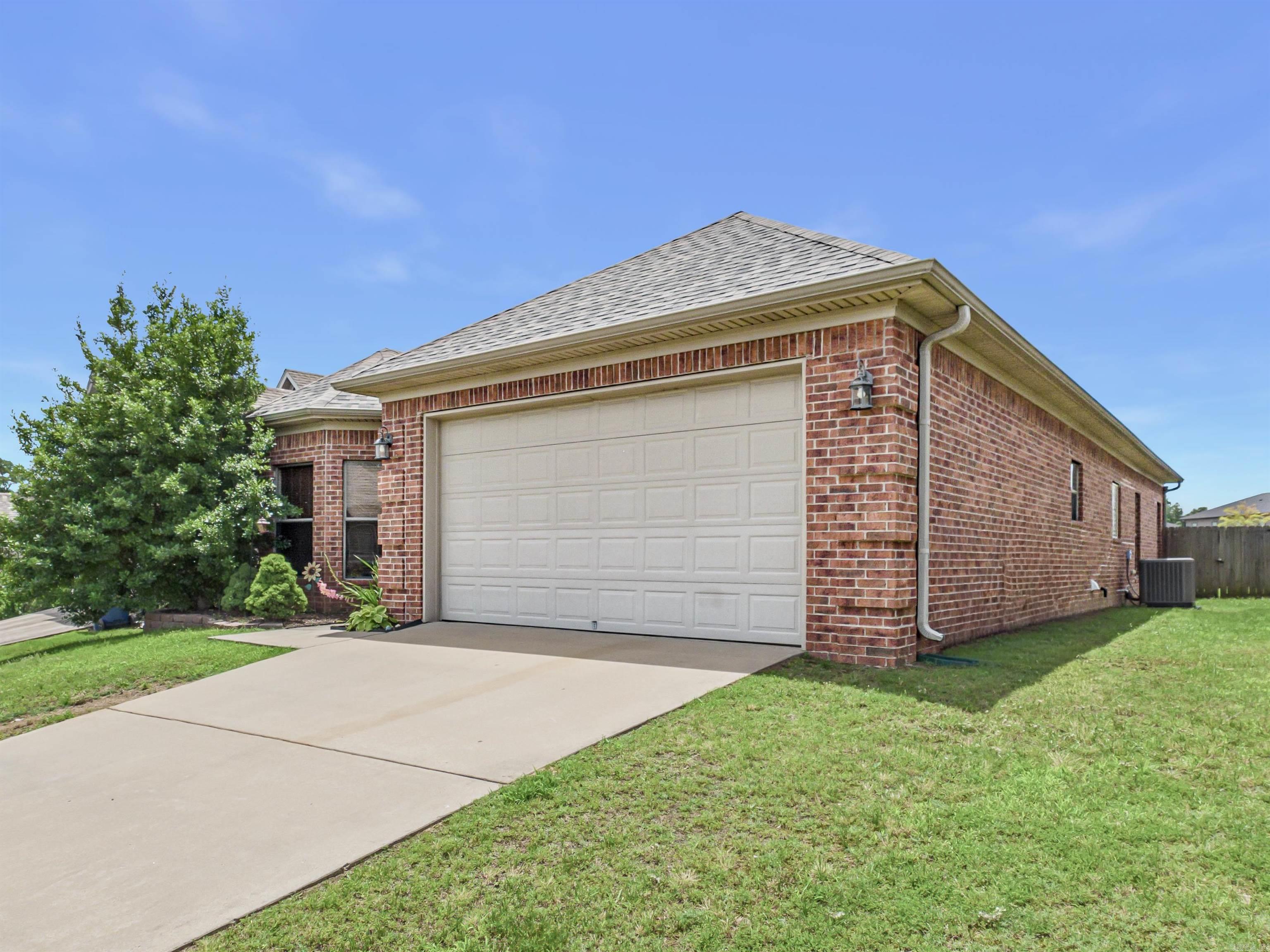 5 Village  Maumelle, AR