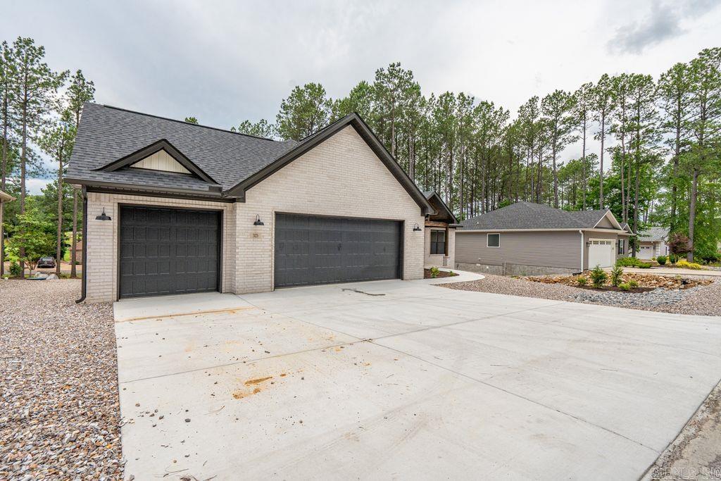 323 Maderas Drive  Hot Springs Village, AR