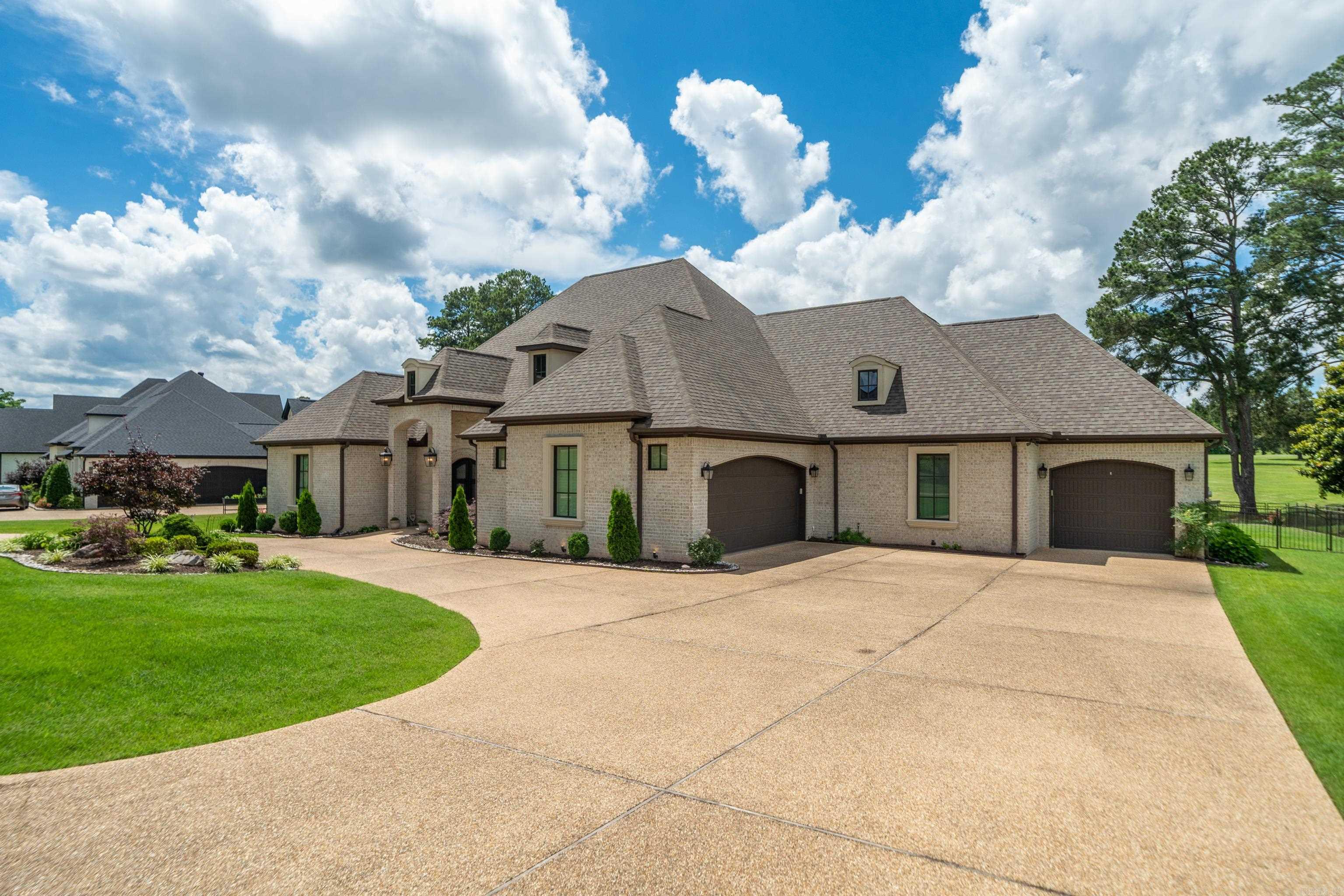 216 Arlington Park  Hot Springs, AR