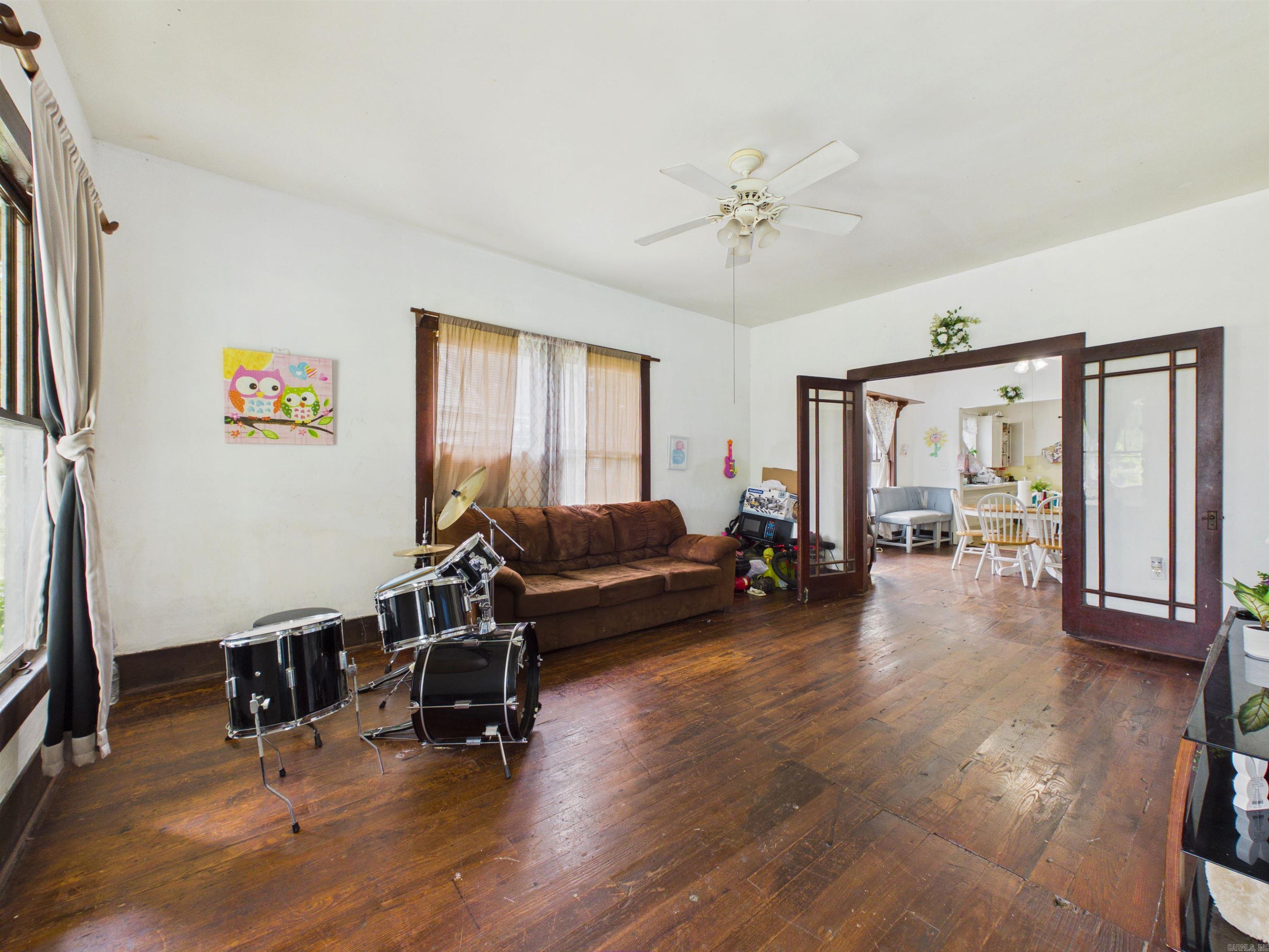 719 S Broad  Batesville, AR