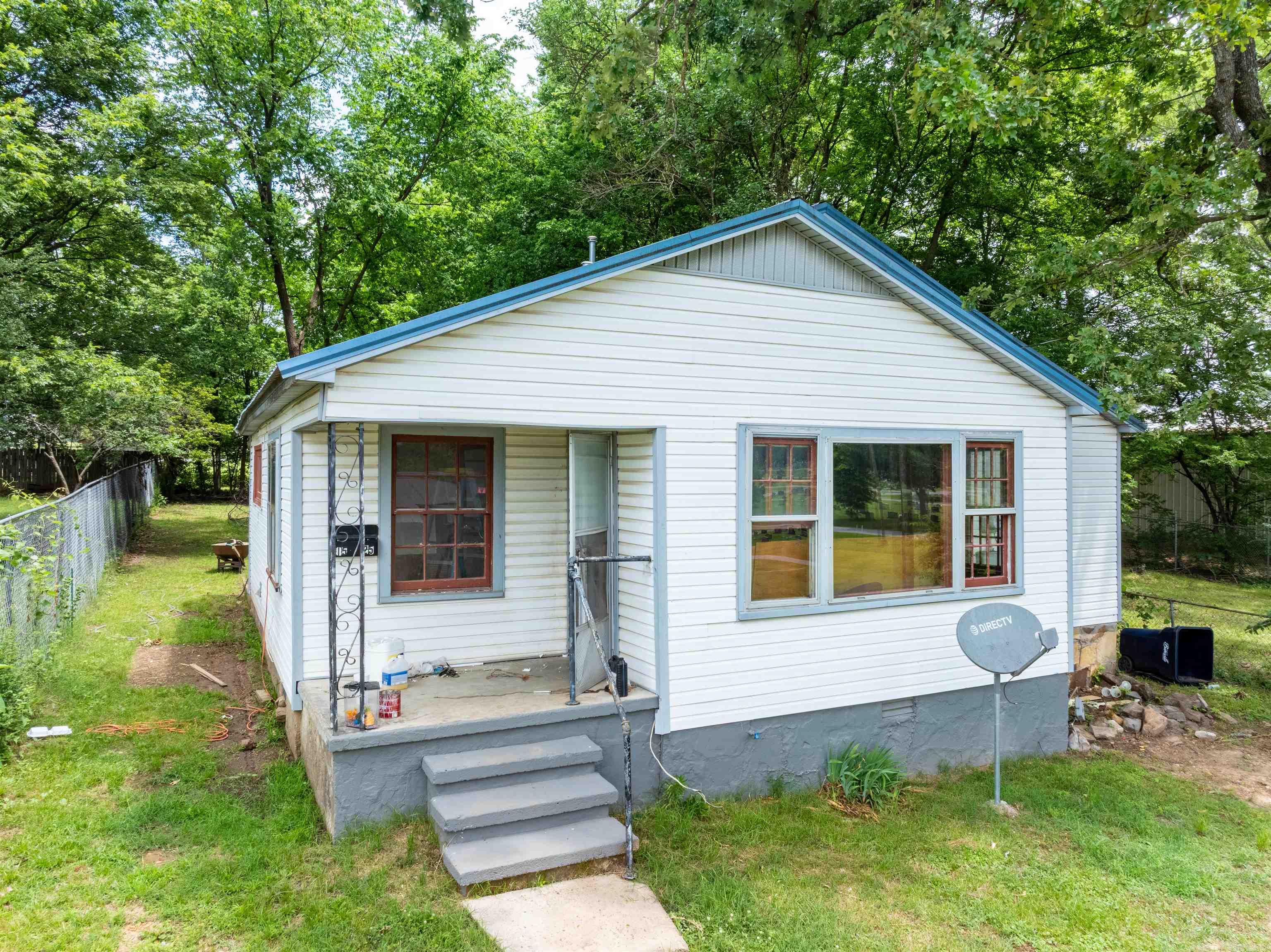 1525 Grays  Batesville, AR
