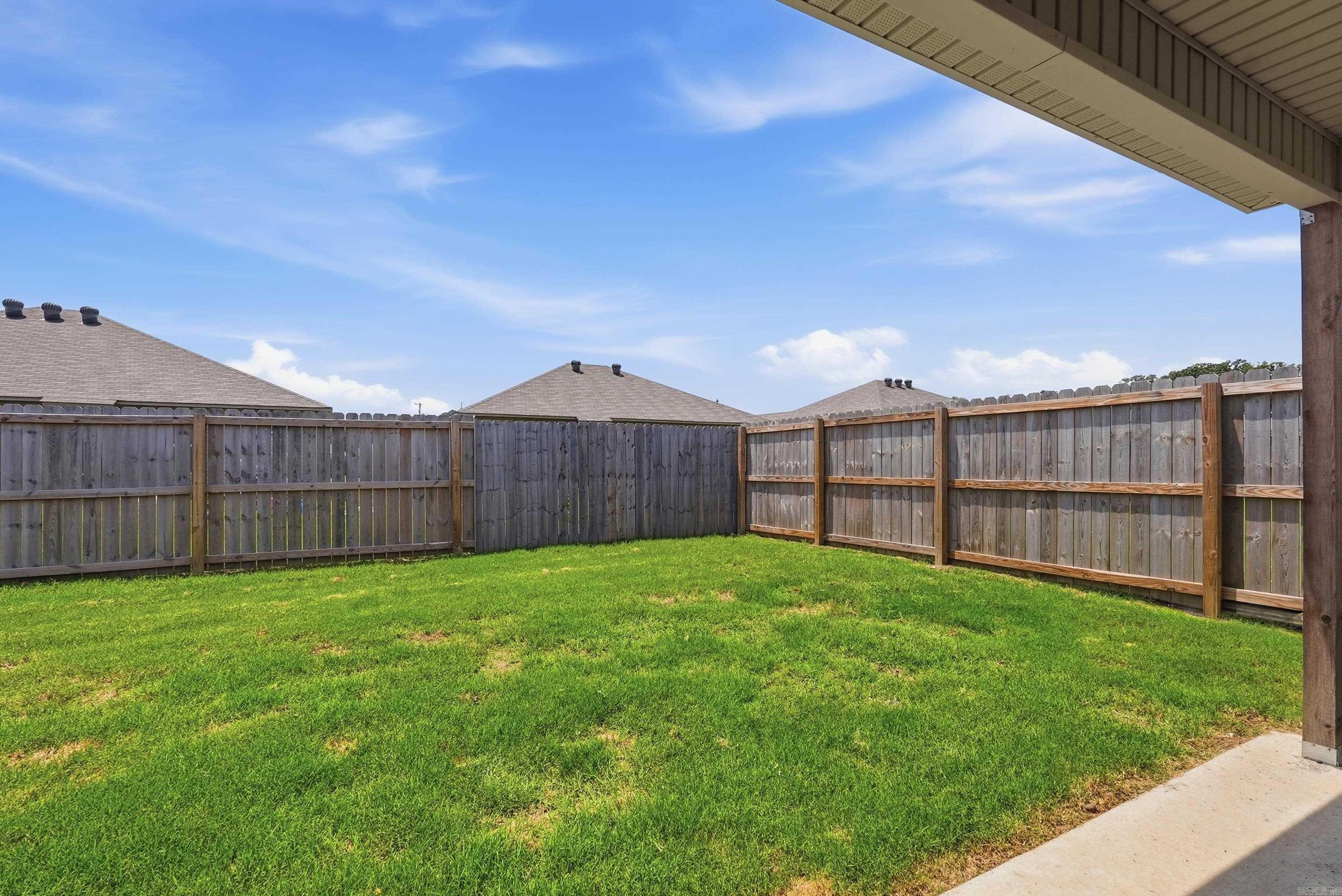 1255 Agogo  Conway, AR