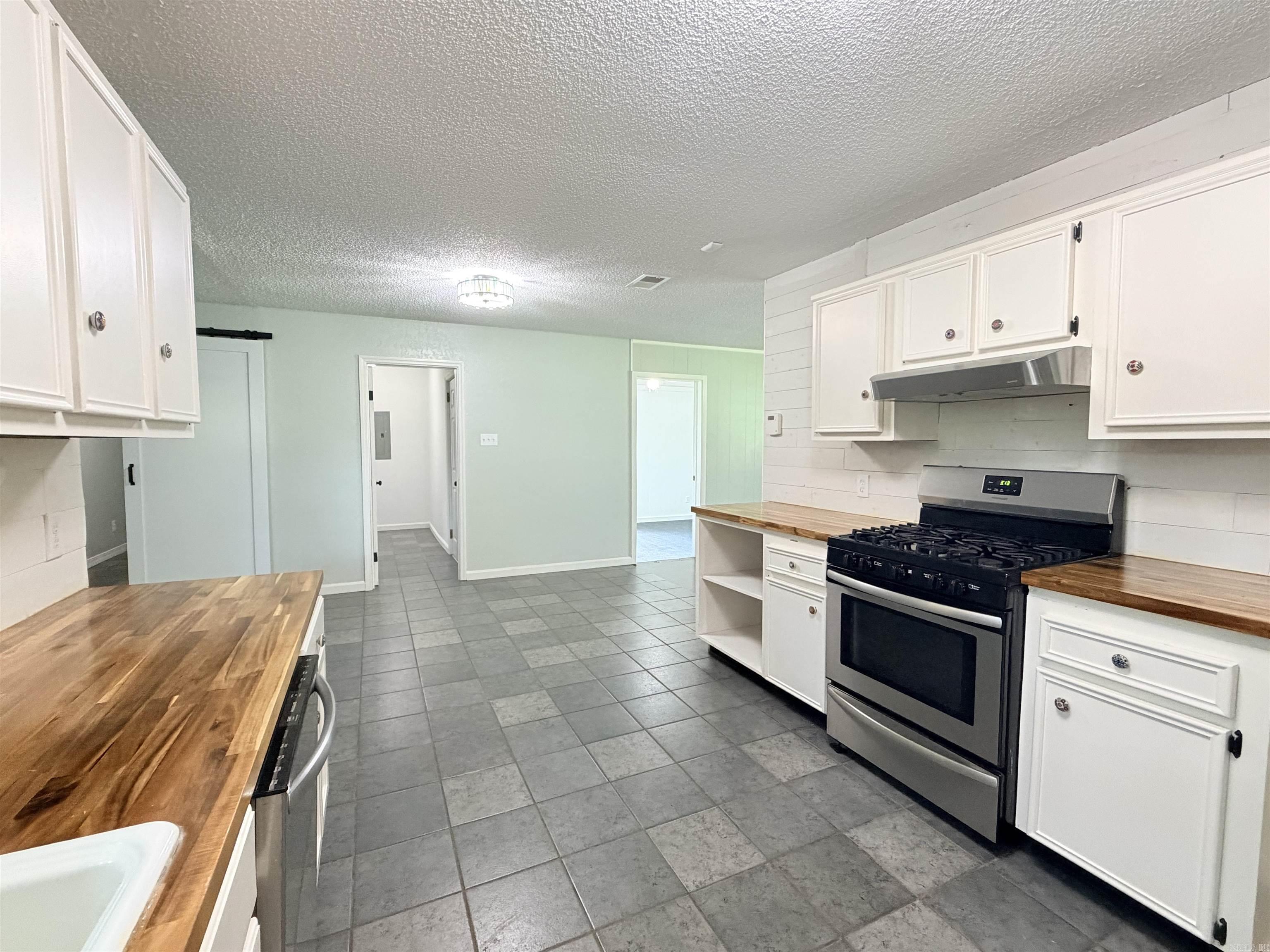 857 Joyce  Benton, AR