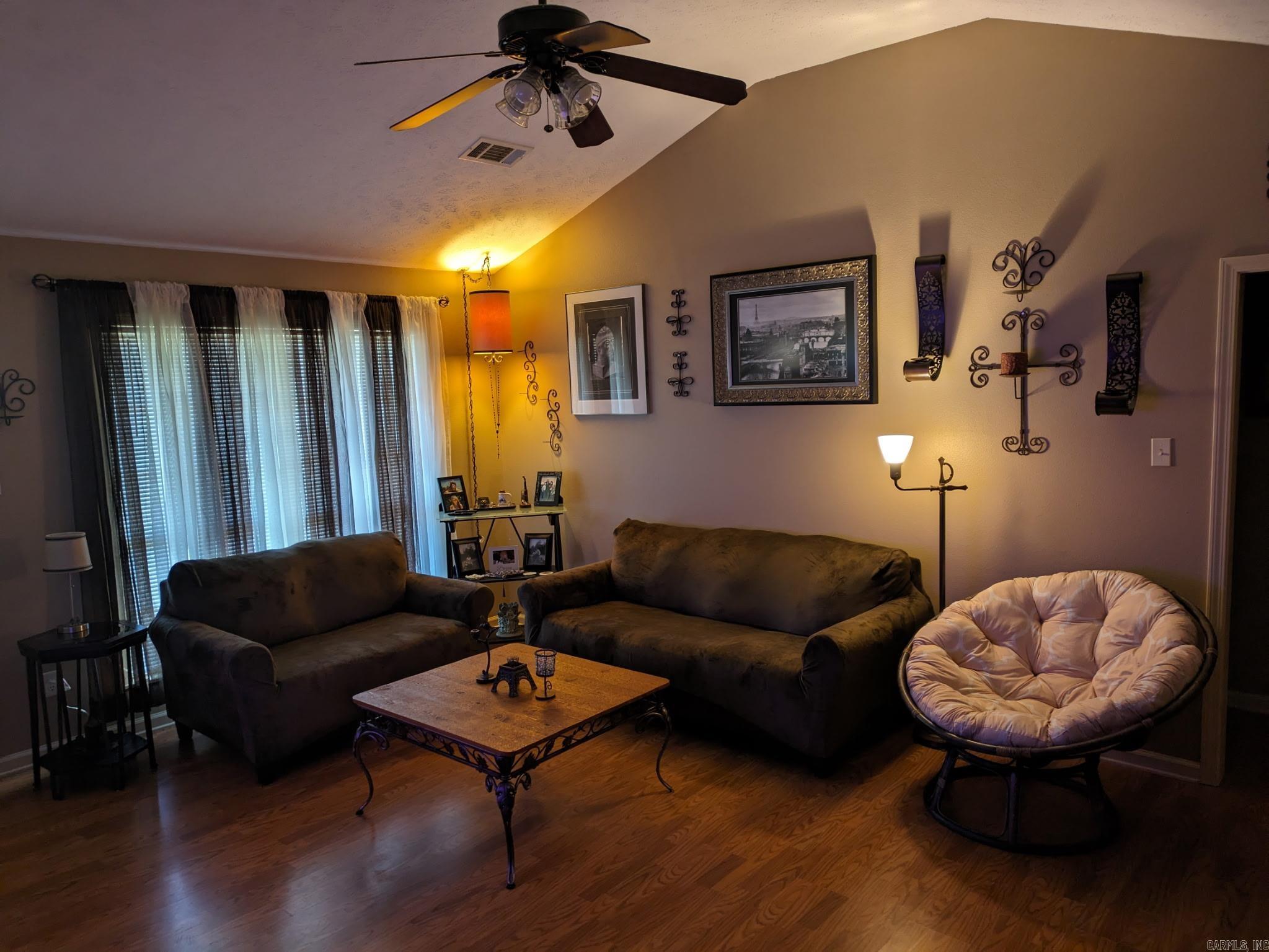131 Weathering Dr  Austin, AR
