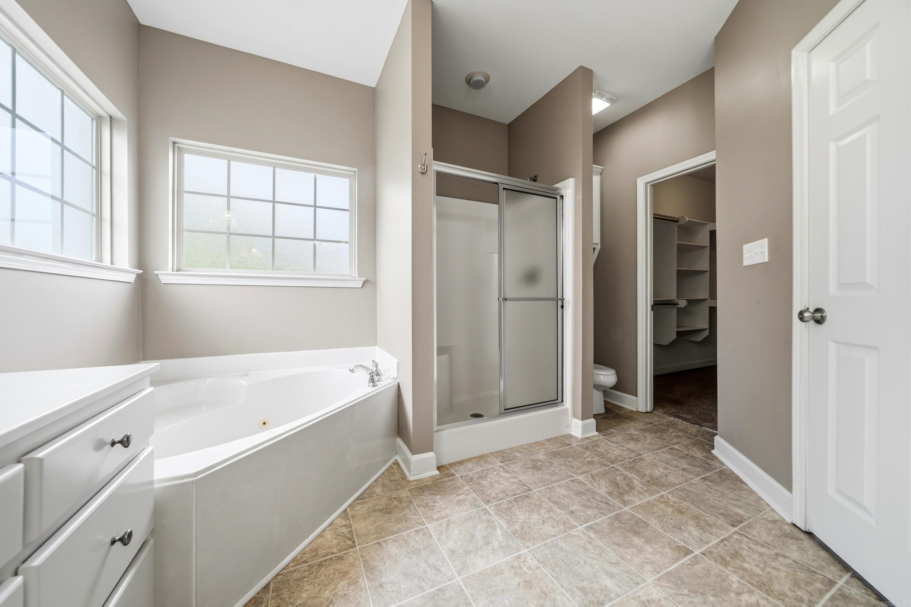 5705 John Hancock  Benton, AR
