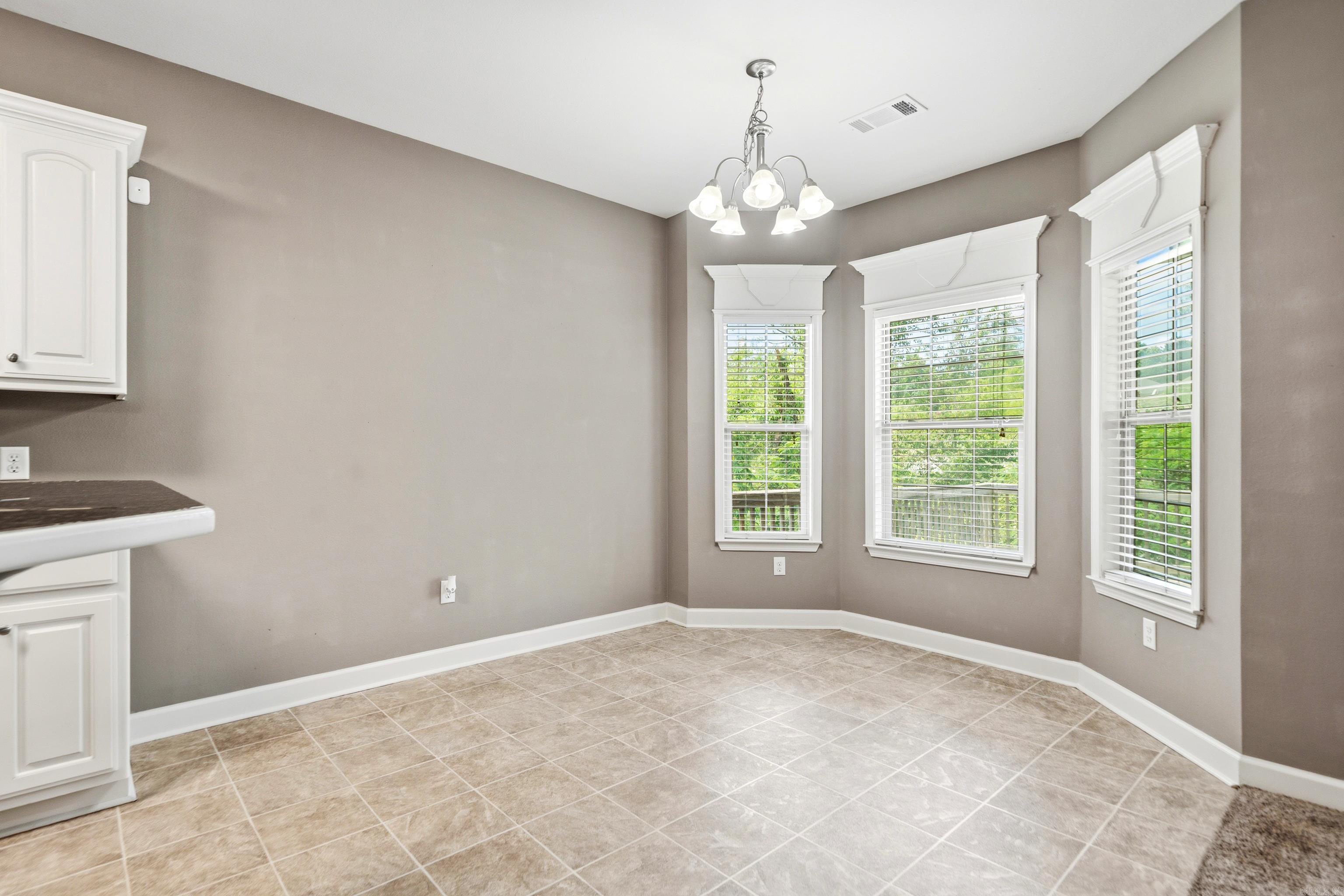 5705 John Hancock  Benton, AR