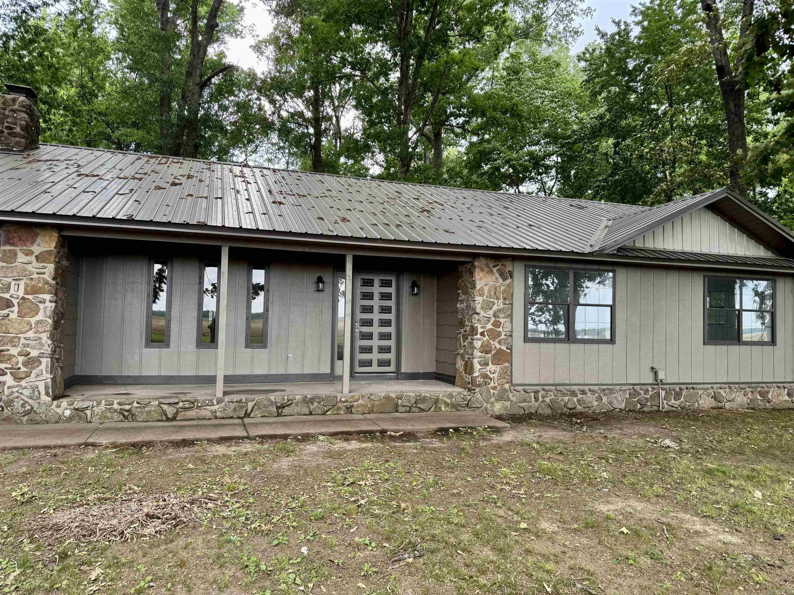 411 Senko Rd  Griffithville, AR