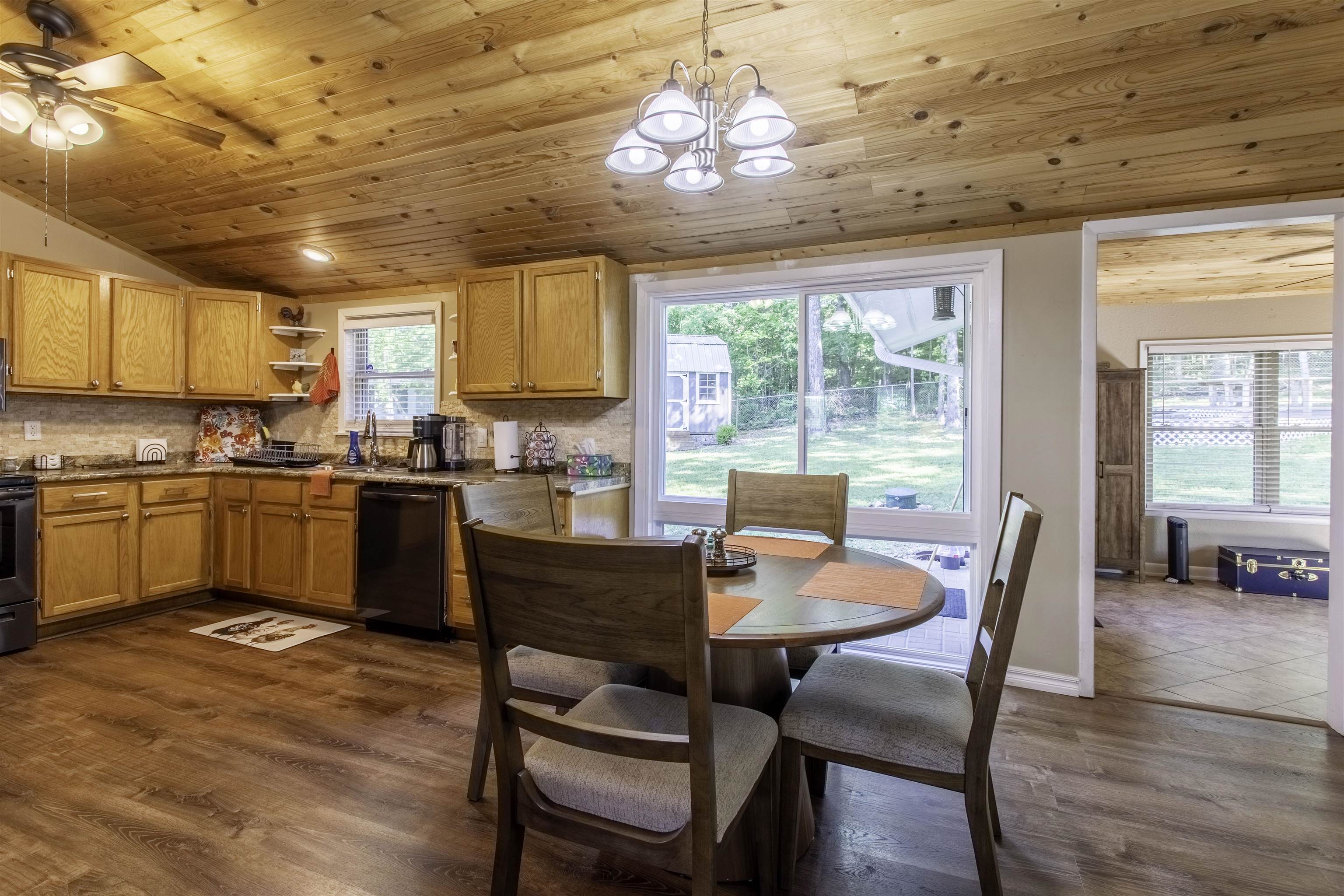 51 Winnebago  Cherokee Village, AR