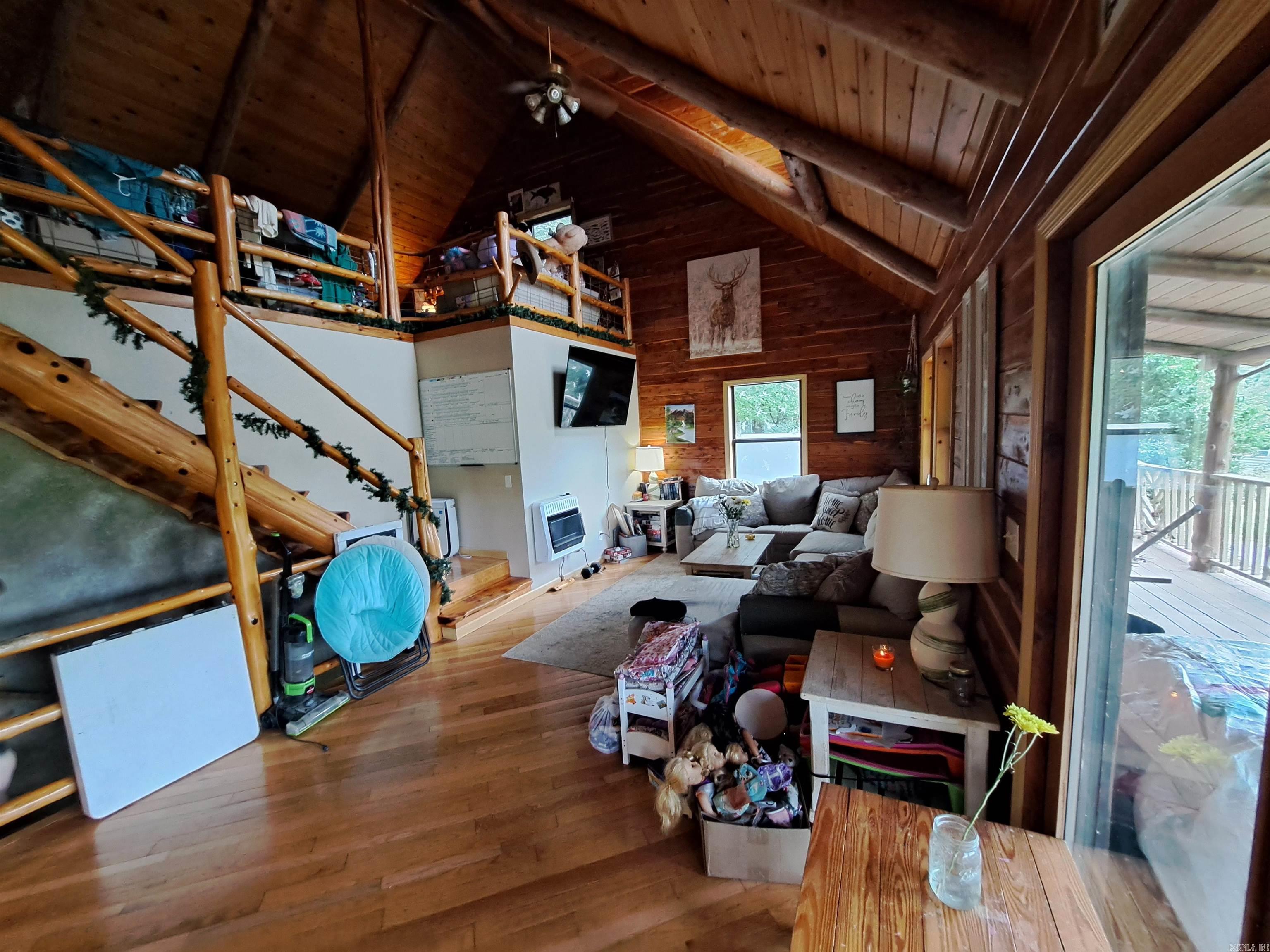 1317 Dutton  Melbourne, AR