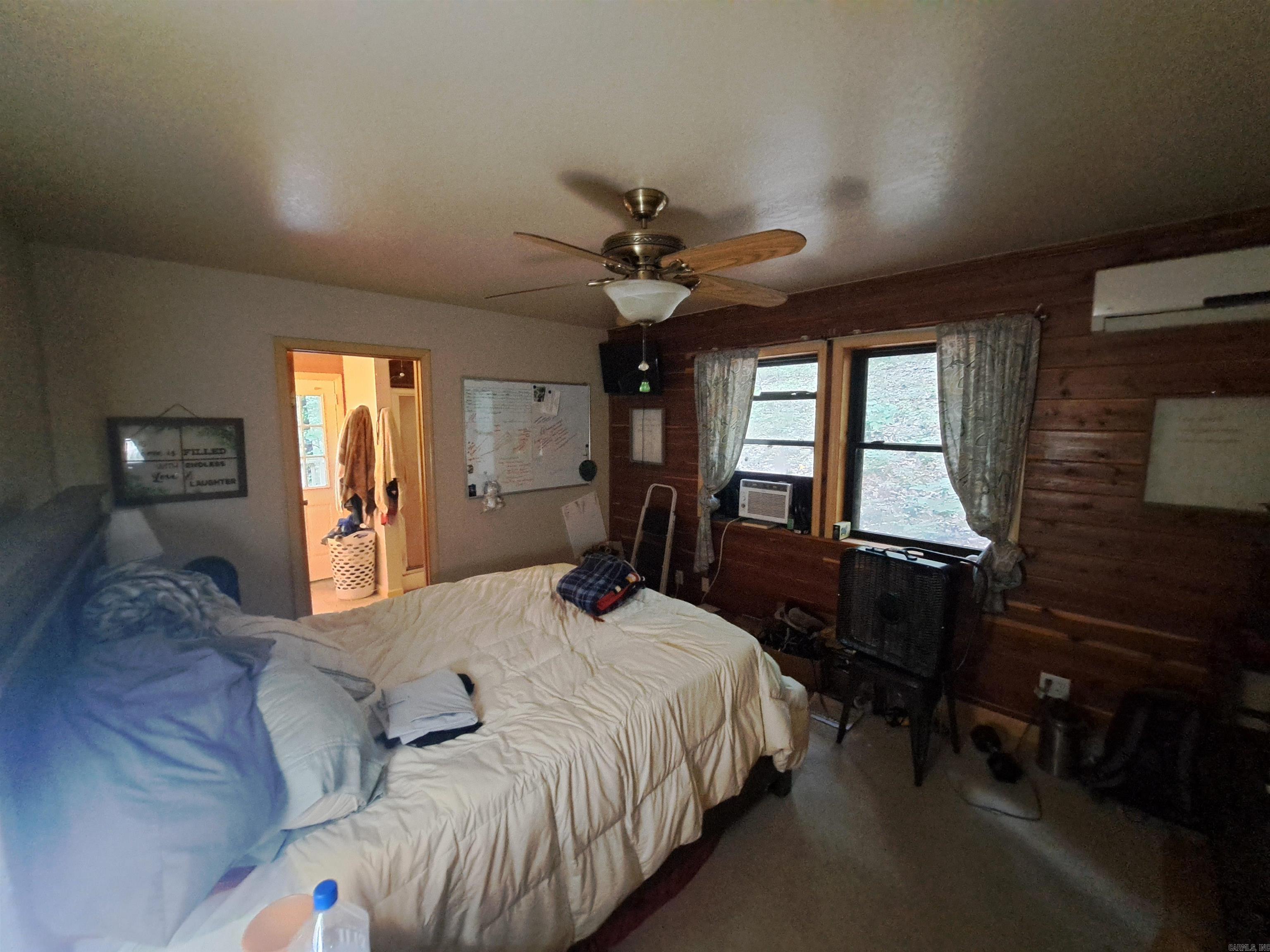 1317 Dutton  Melbourne, AR