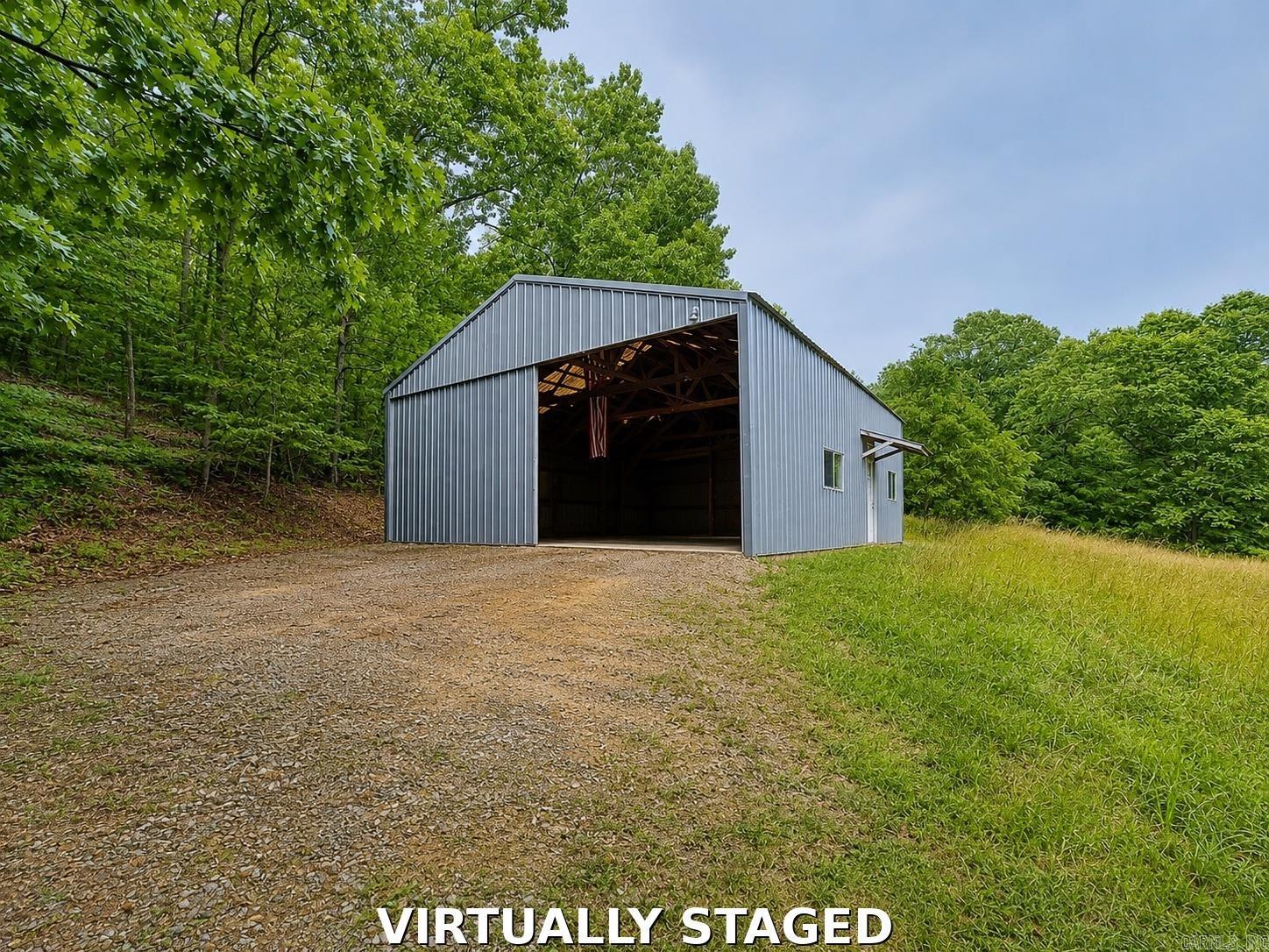 1317 Dutton Road Melbourne, AR 72556