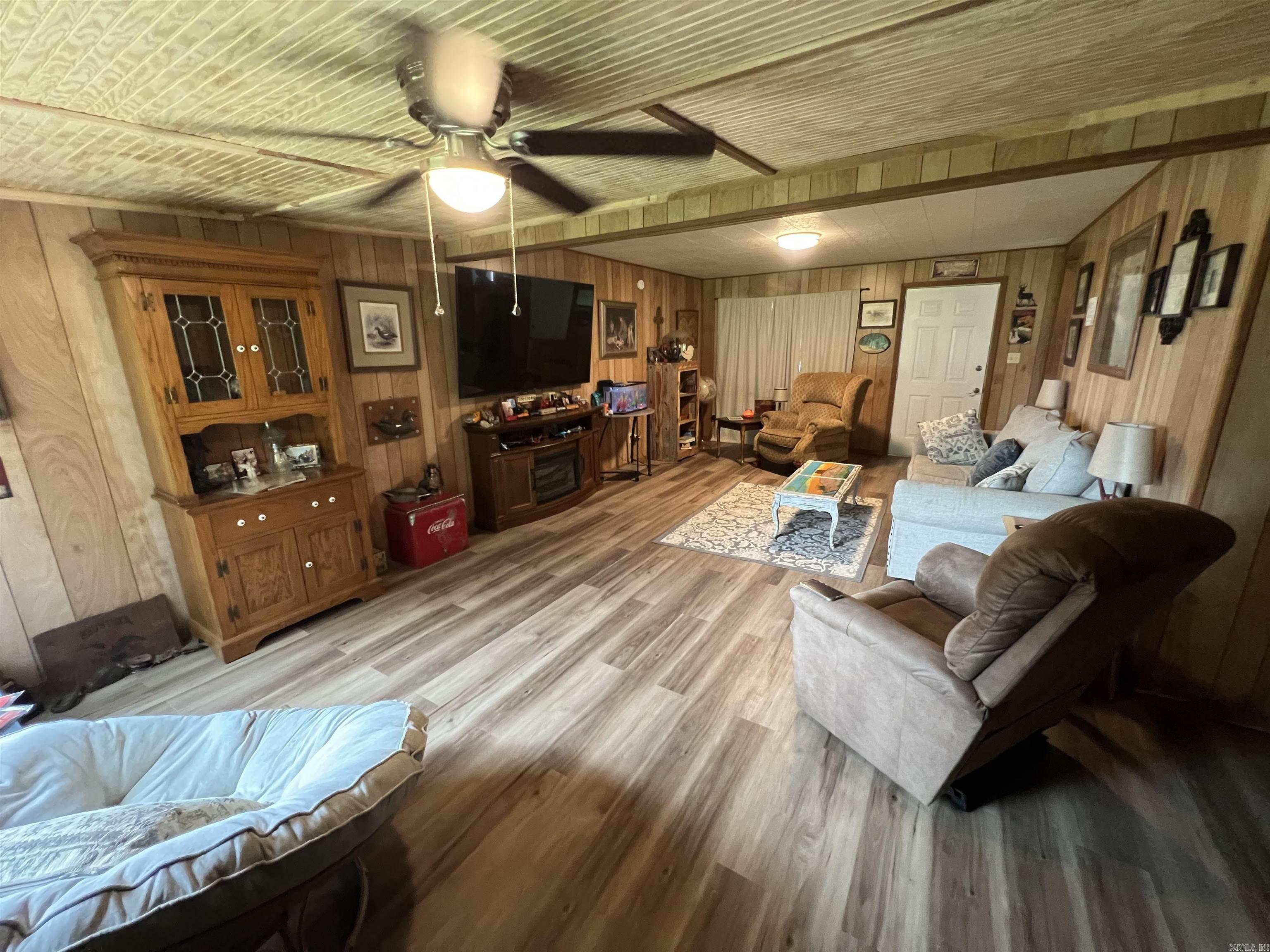 29 Overcup Lake Rd  Morrilton, AR