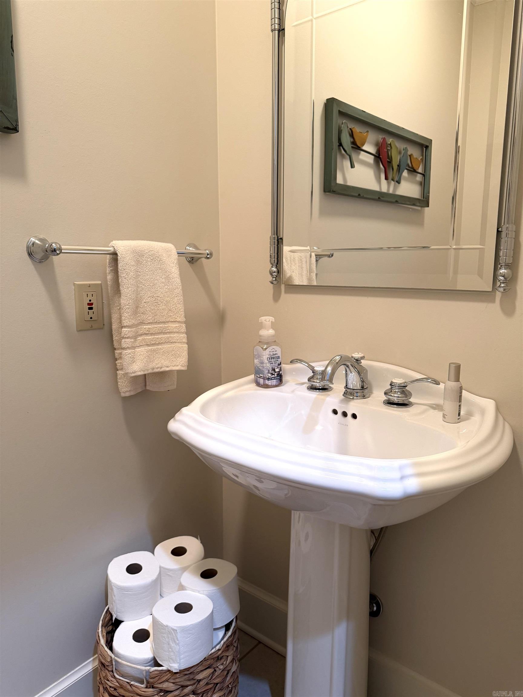 206 N Riggsville Drive  Mountain View, AR