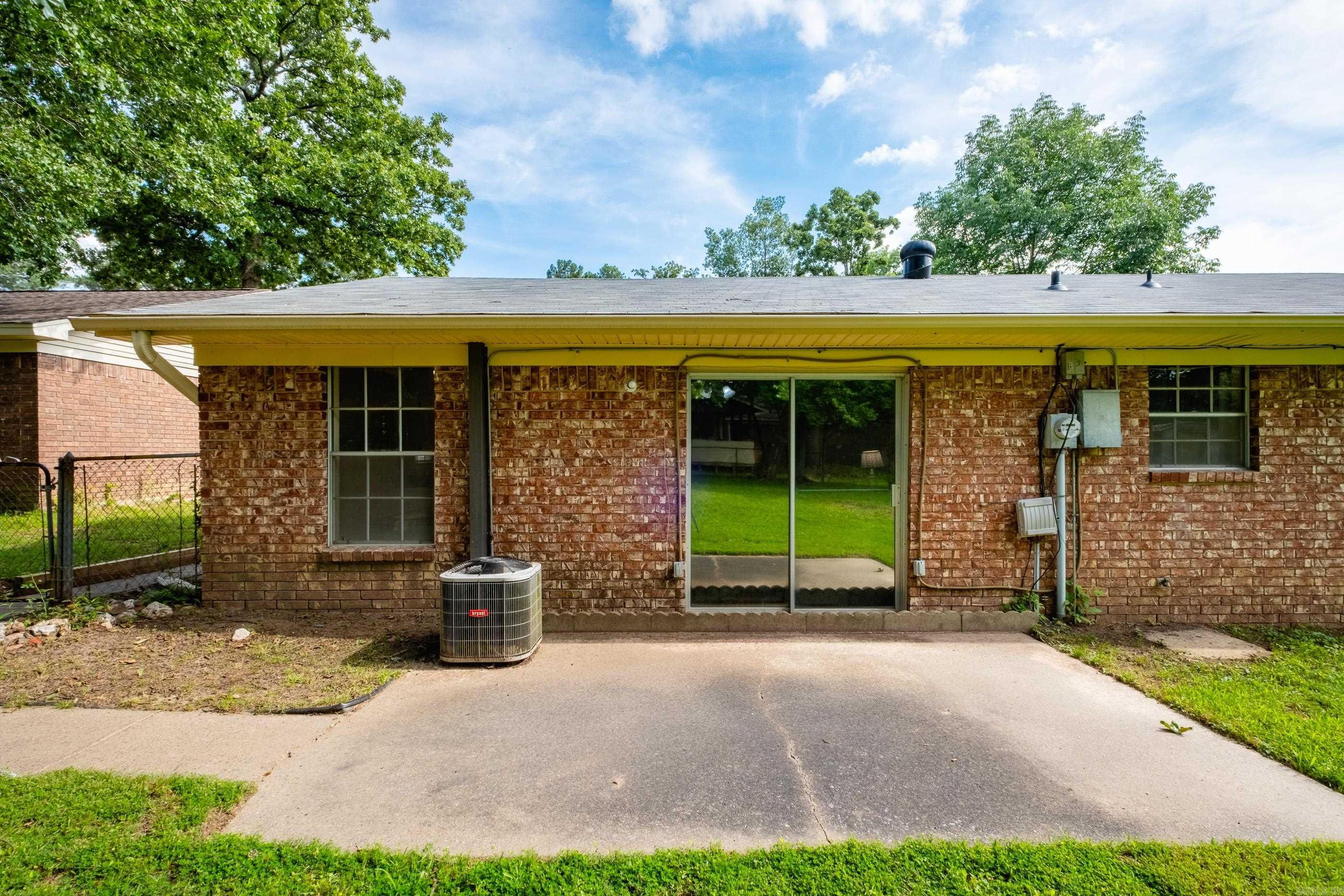 2215 Justus  Bryant, AR