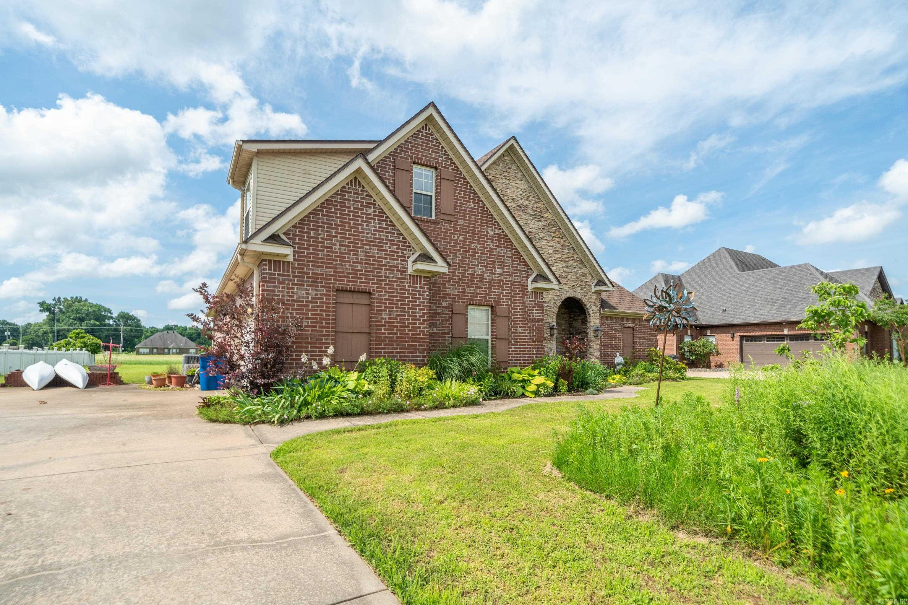 13404 Berkshire Manor  North Little Rock, AR