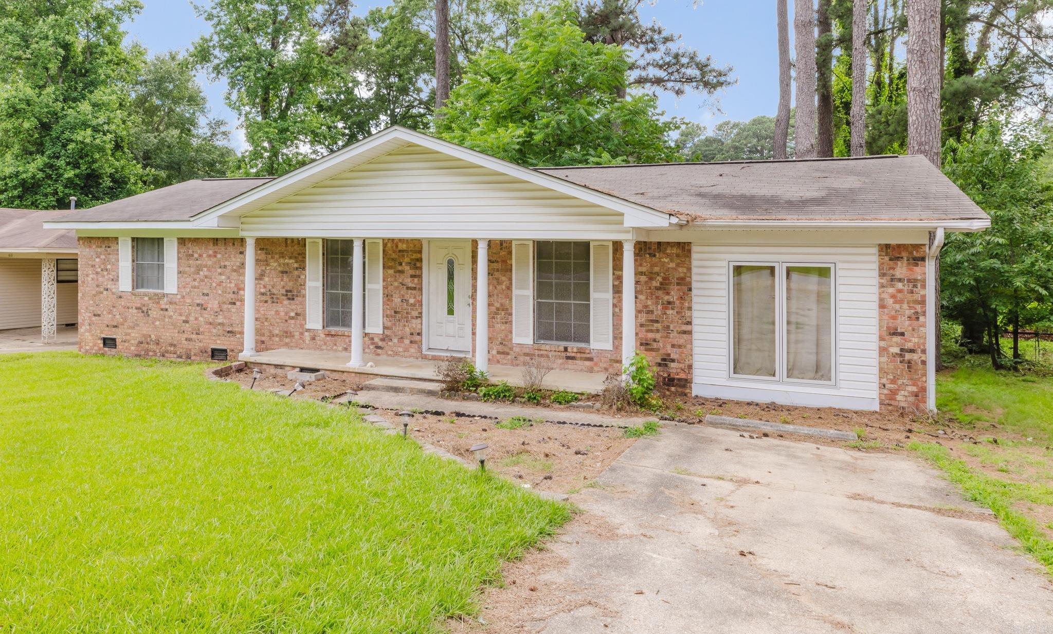 614 HOUSTON  Benton, AR