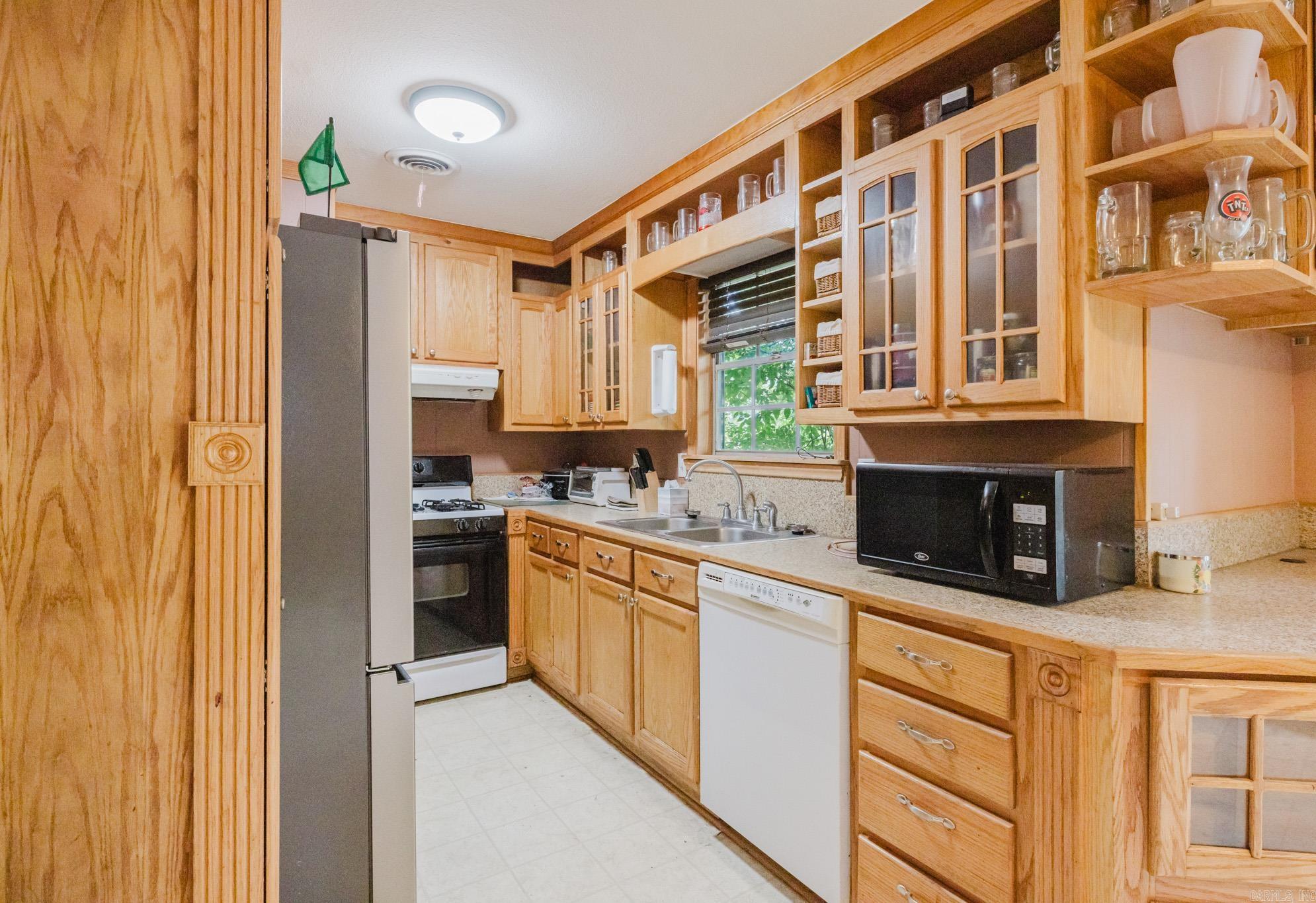 614 HOUSTON  Benton, AR