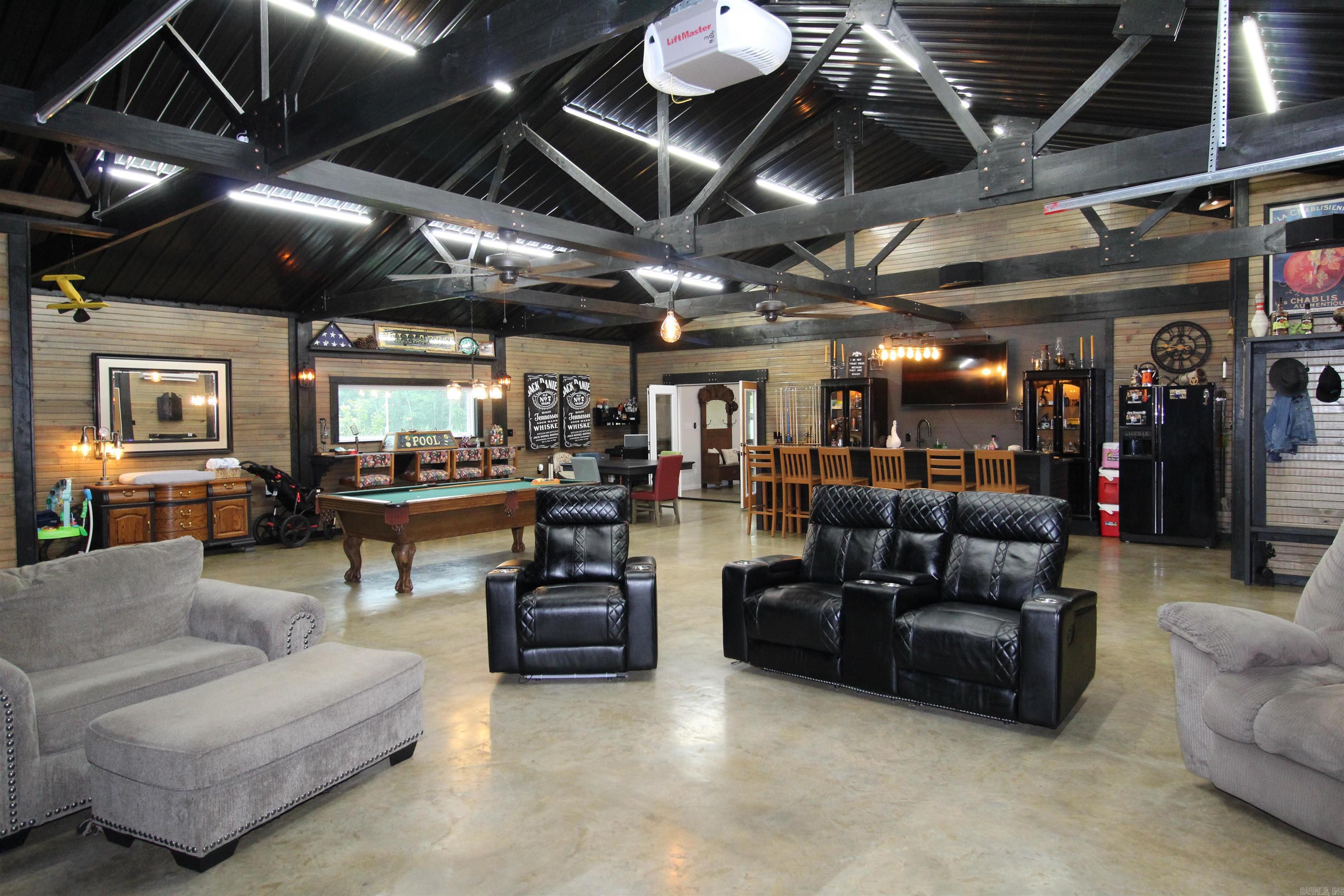 1174 Grant County Road 68  Sheridan, AR
