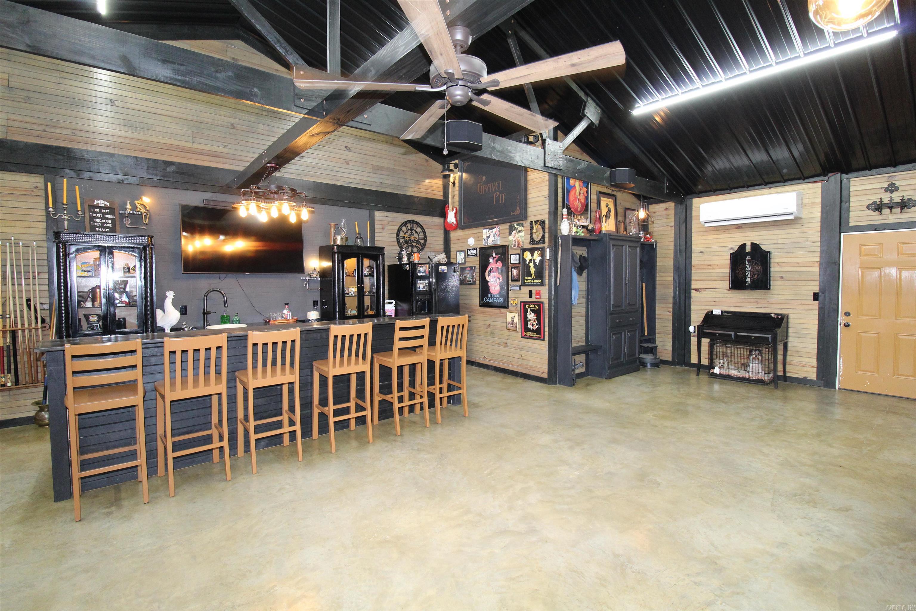 1174 Grant County Road 68  Sheridan, AR