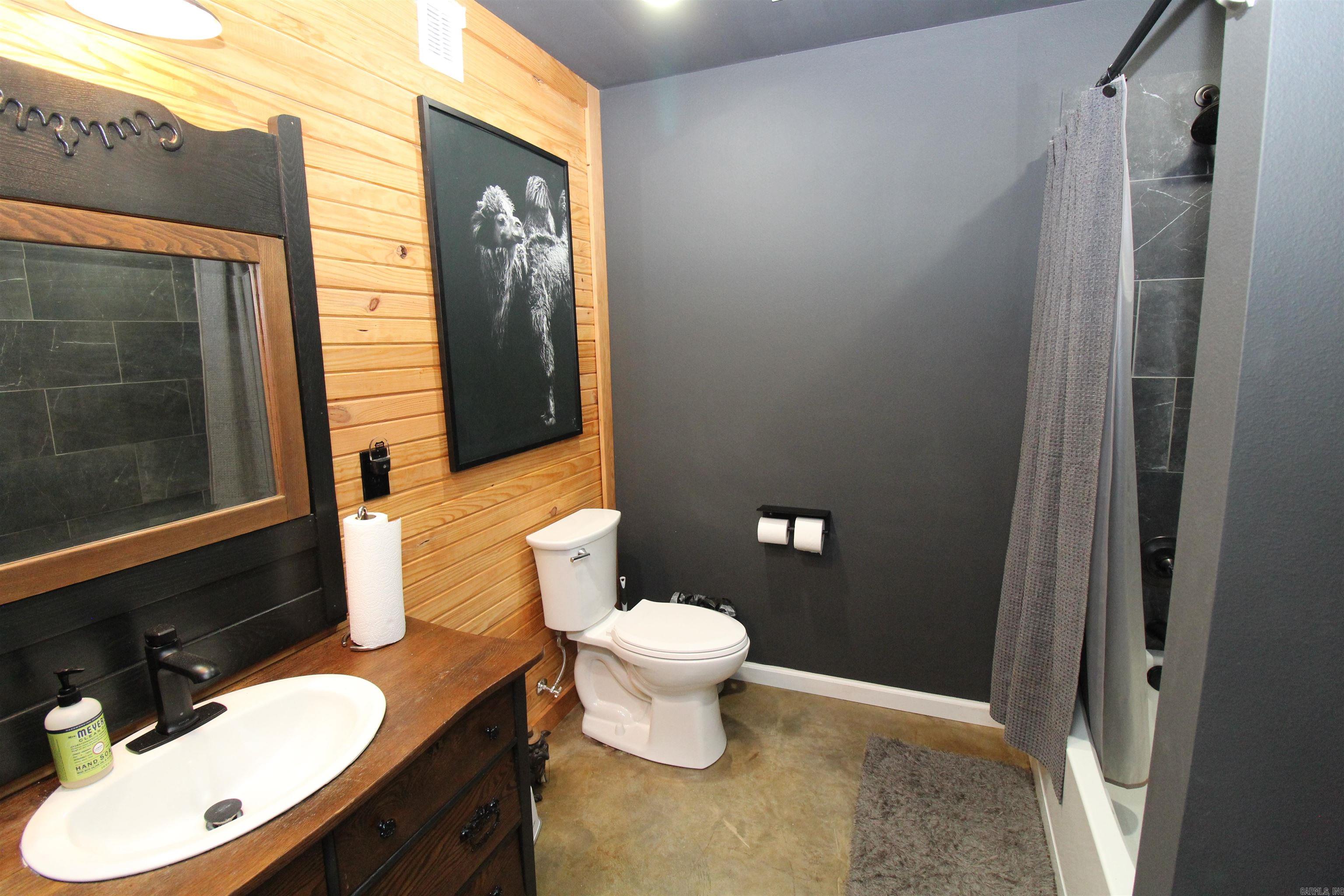 1174 Grant County Road 68  Sheridan, AR