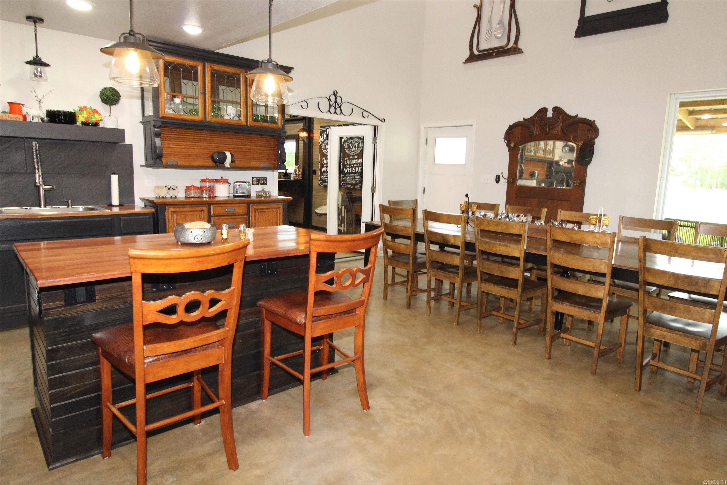 1174 Grant County Road 68  Sheridan, AR
