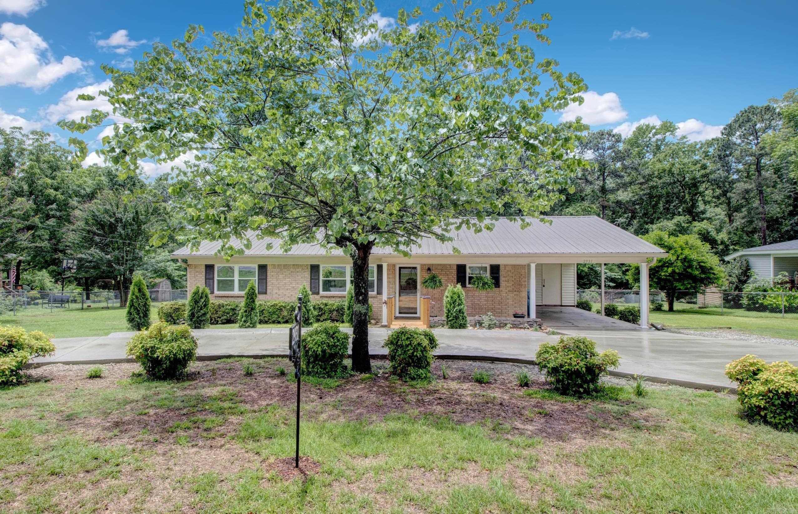 2931 Salem  Benton, AR