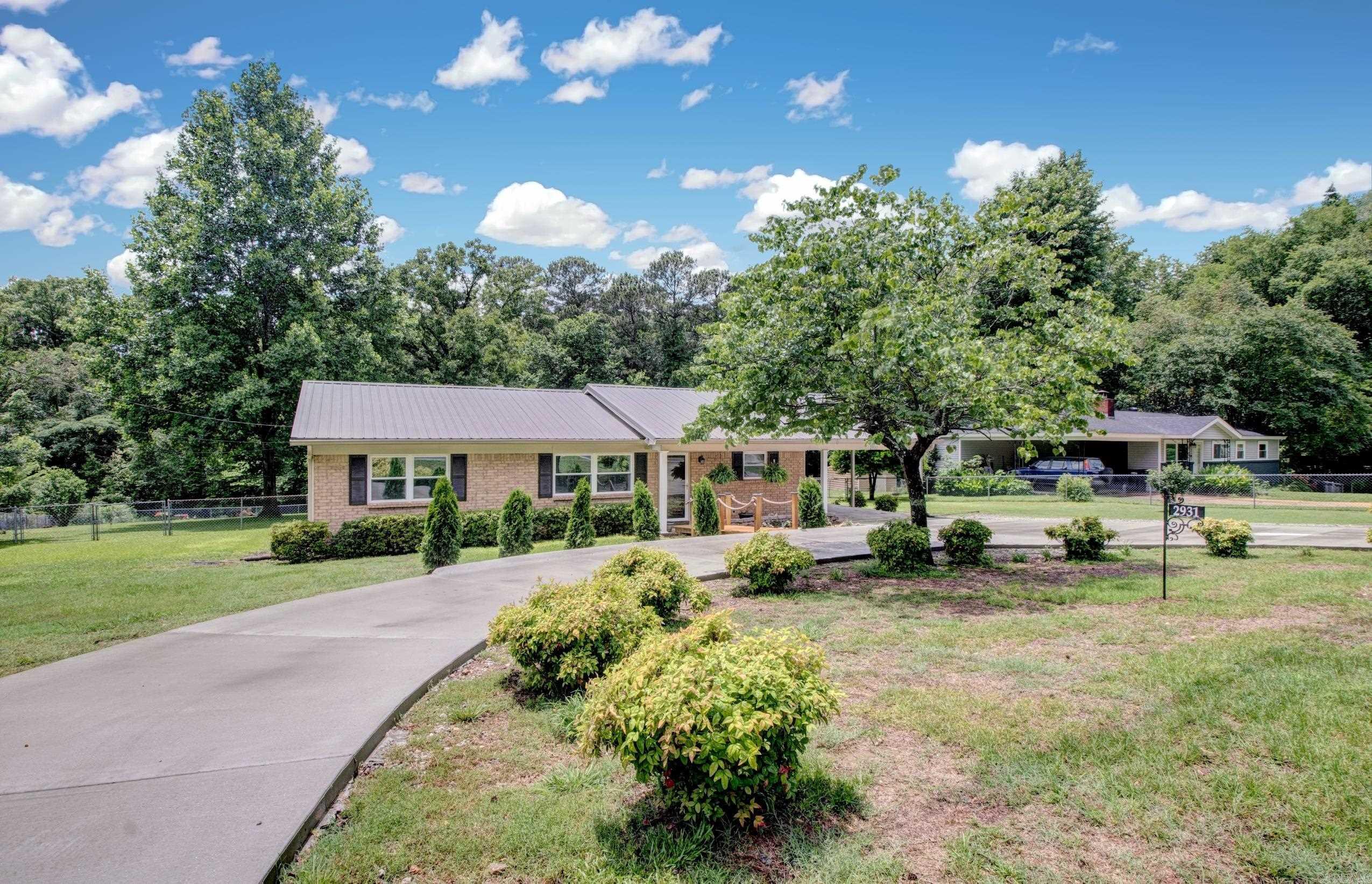 2931 Salem  Benton, AR