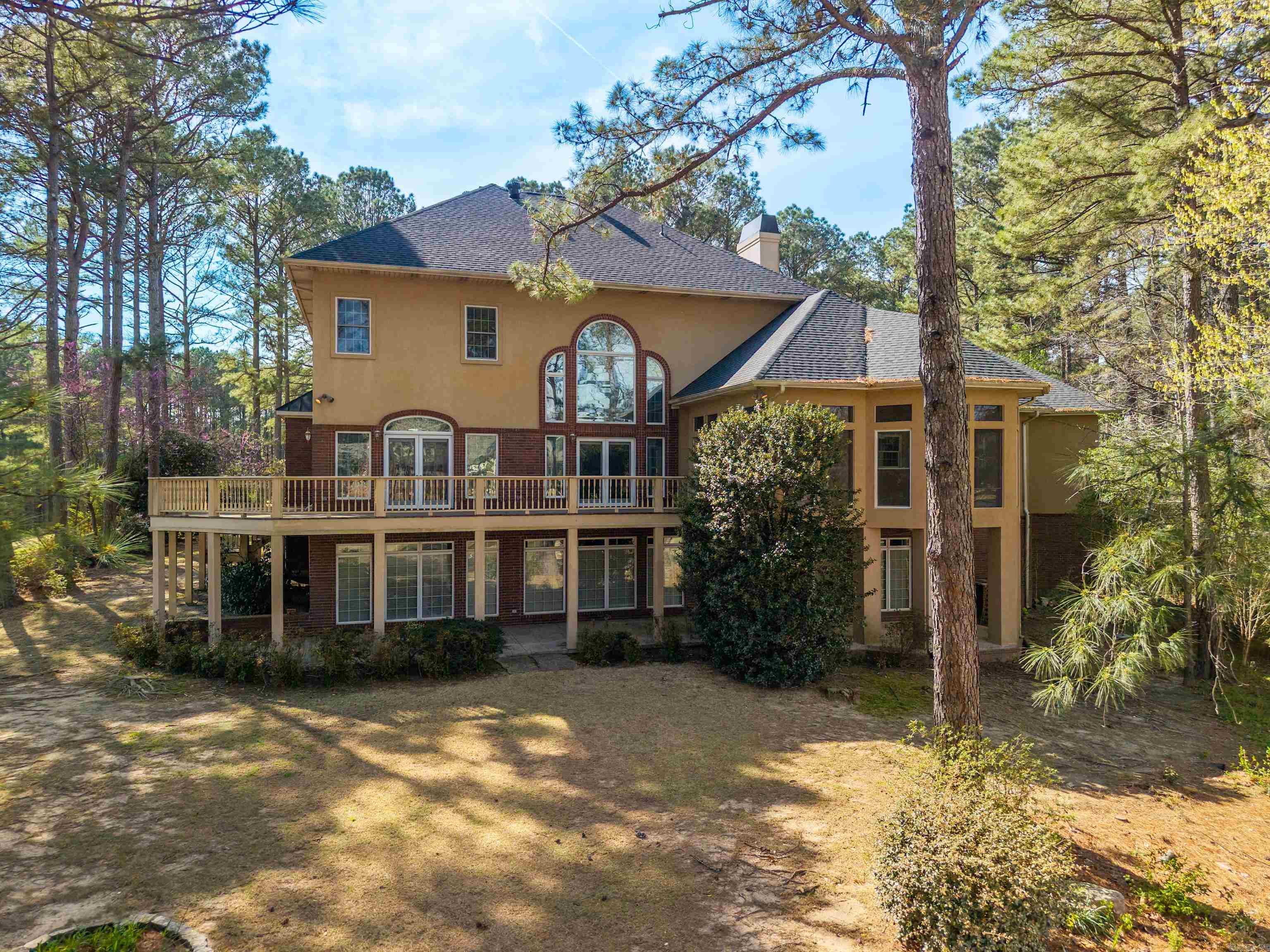 12 Loyola Ln  Hot Springs Village, AR