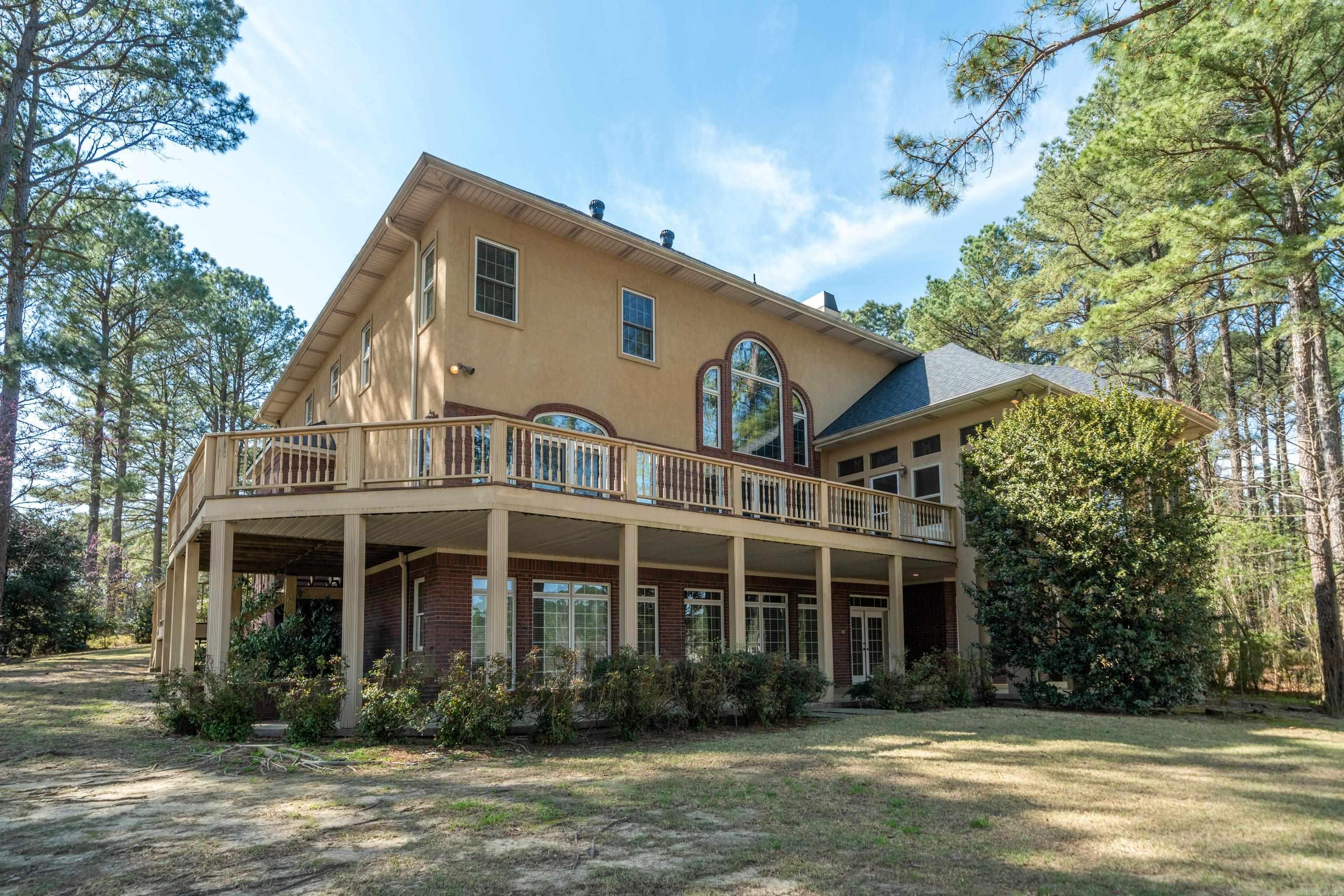 12 Loyola Ln  Hot Springs Village, AR