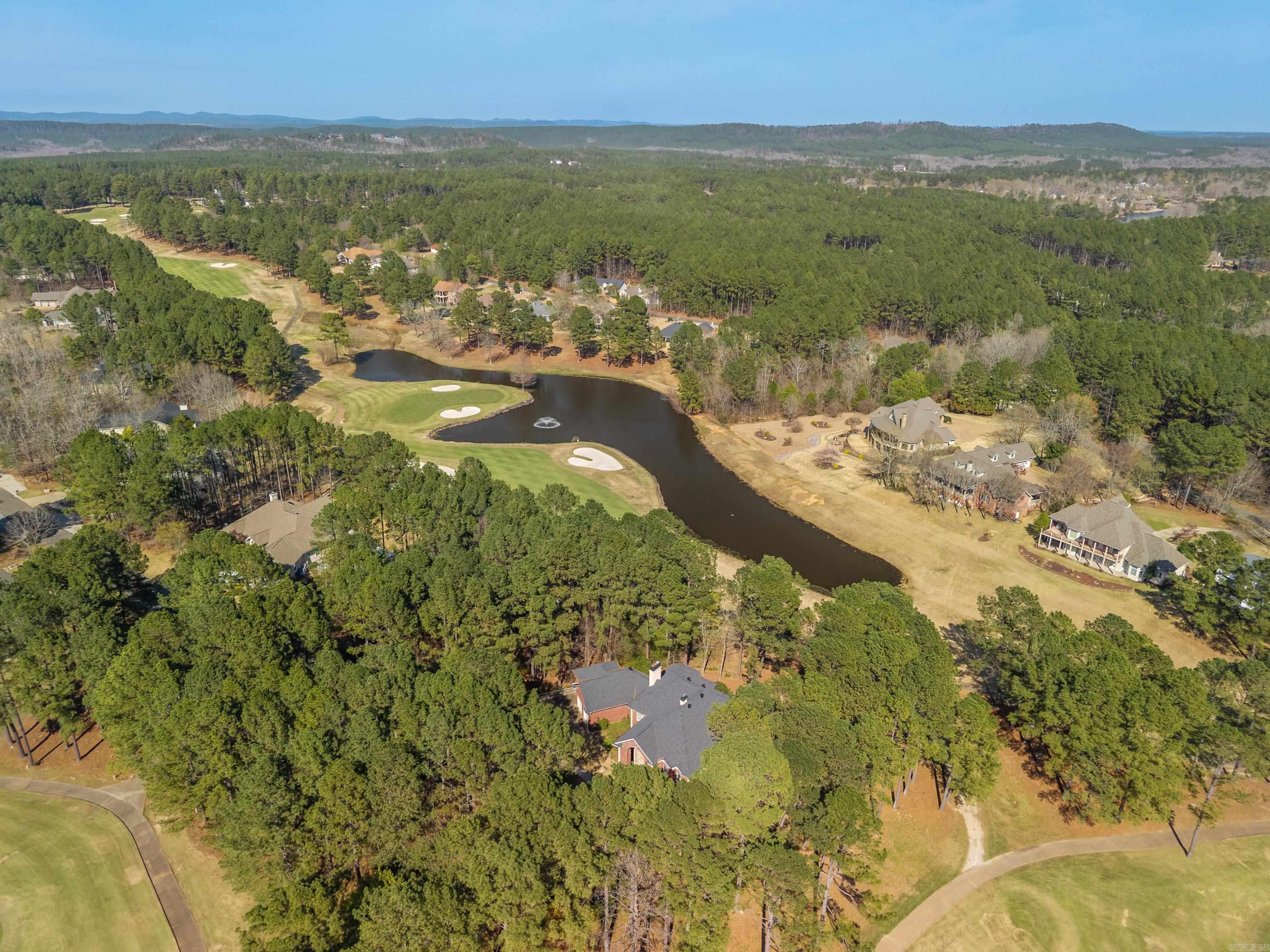 12 Loyola Ln  Hot Springs Village, AR