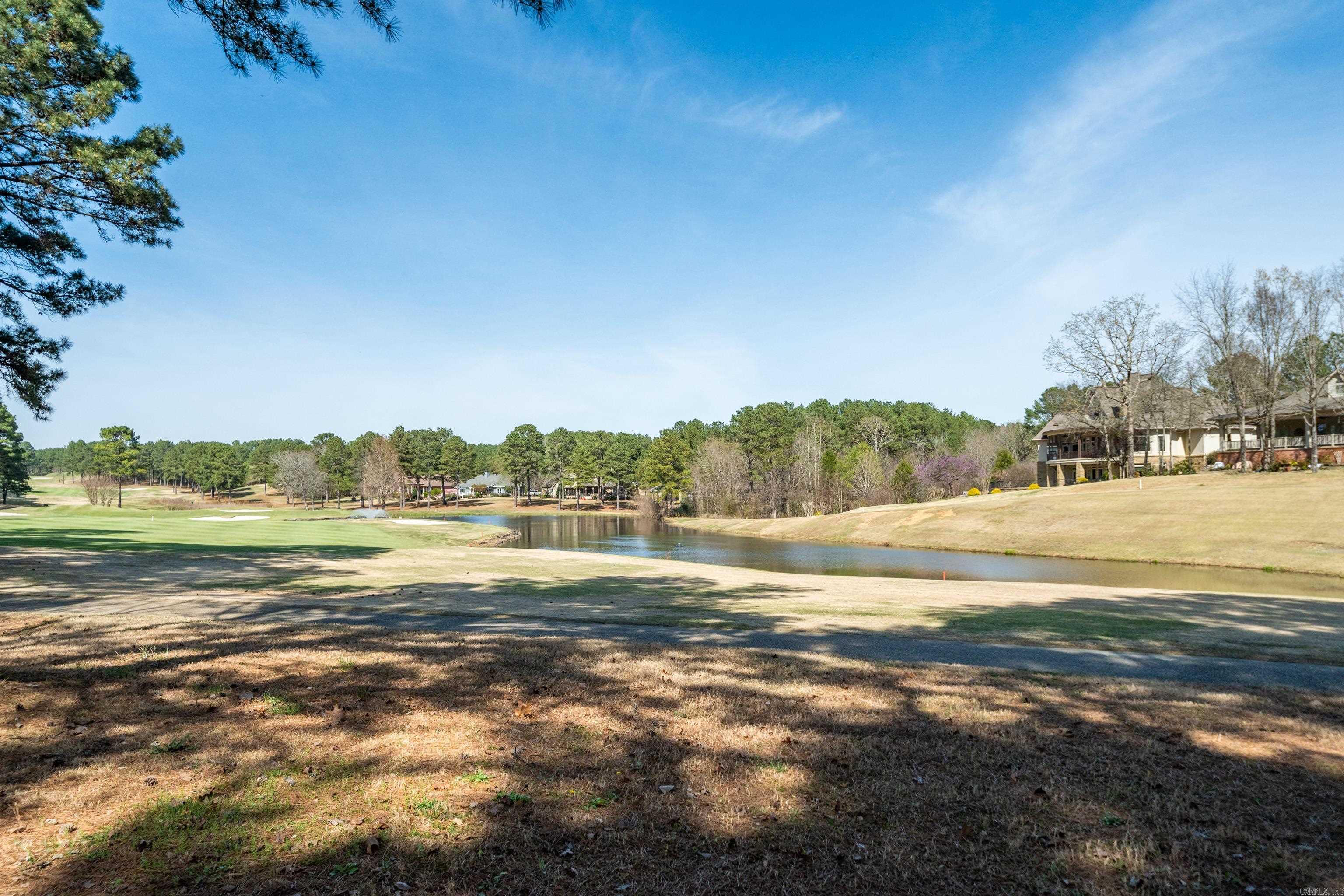 12 Loyola Ln  Hot Springs Village, AR