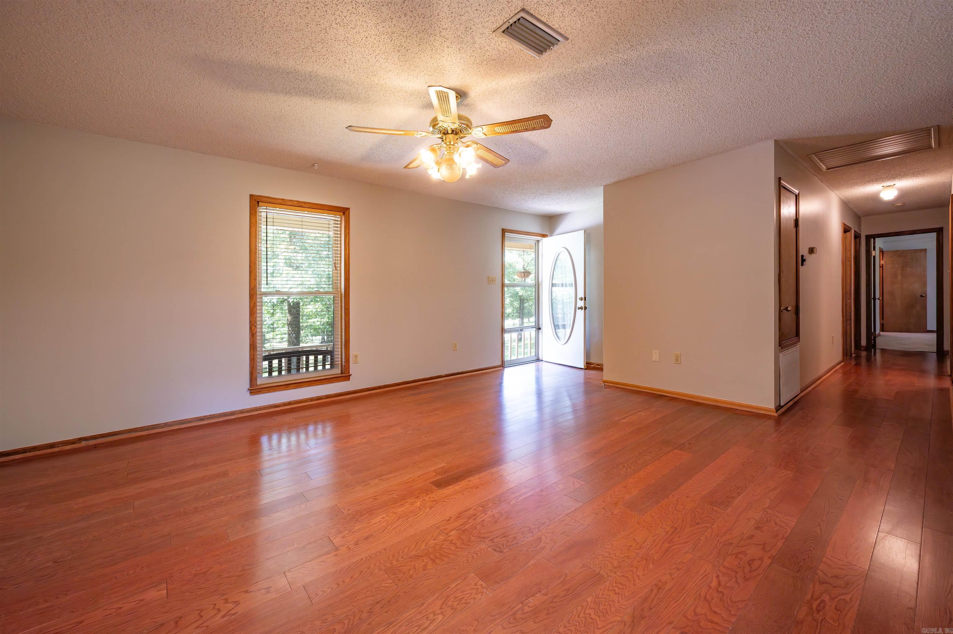 61 Winding Branch  Conway, AR