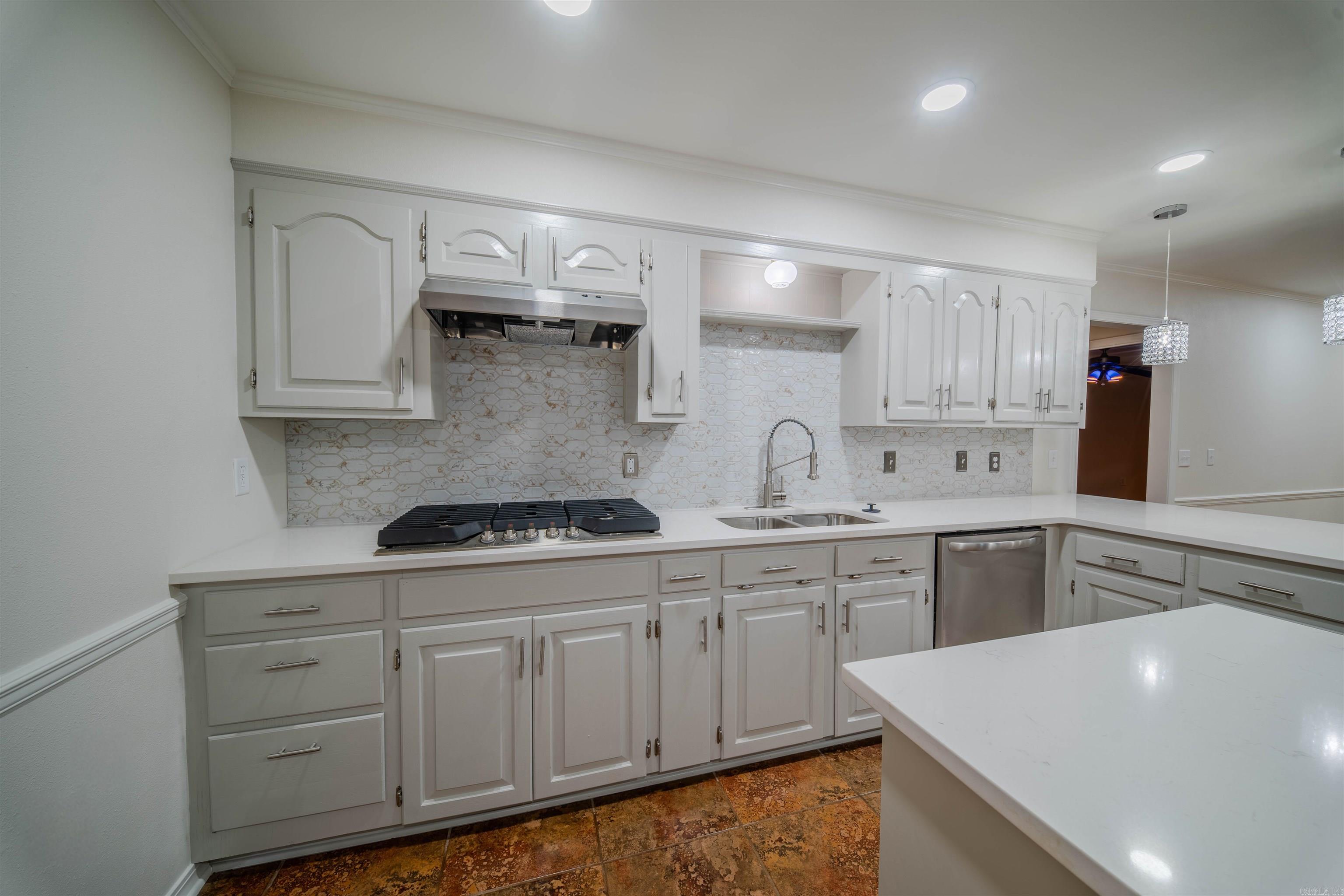 1265 Hollow Hills Camden, AR 71701