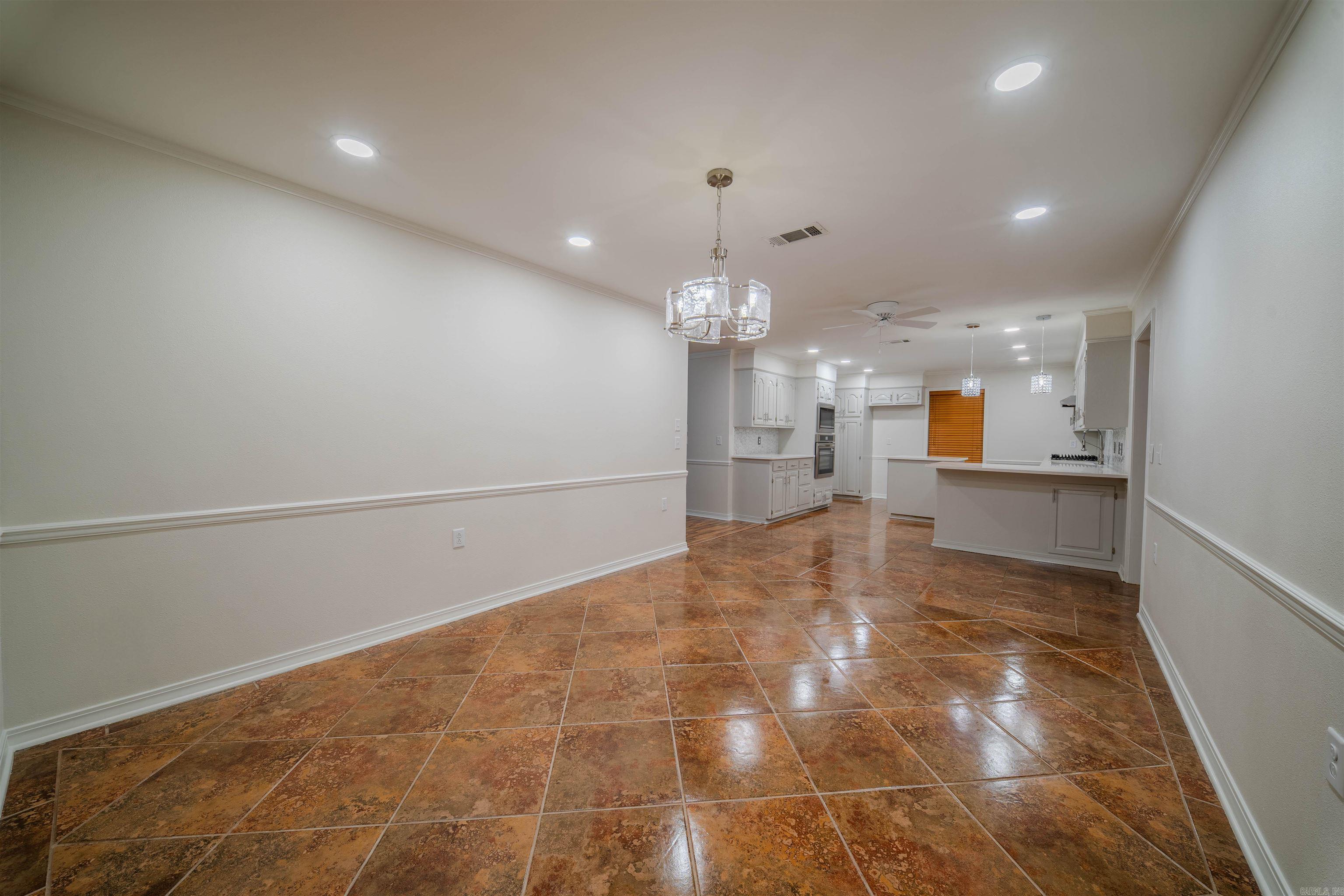 1265 Hollow Hills  Camden, AR