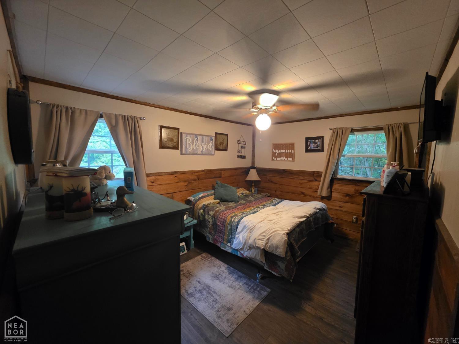 36 Indian  Cherokee Village, AR