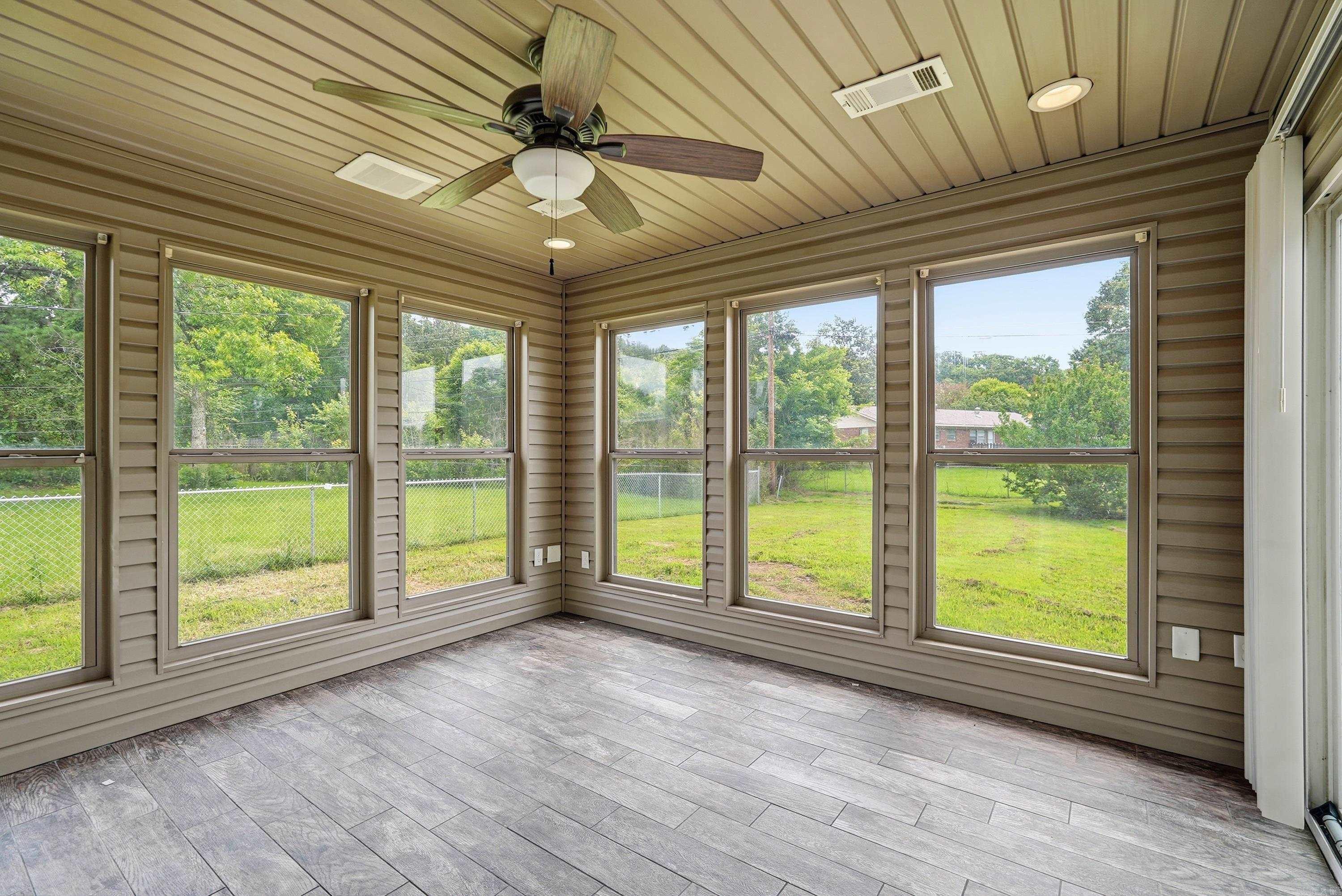 11 Brooklawn Drive  Little Rock, AR